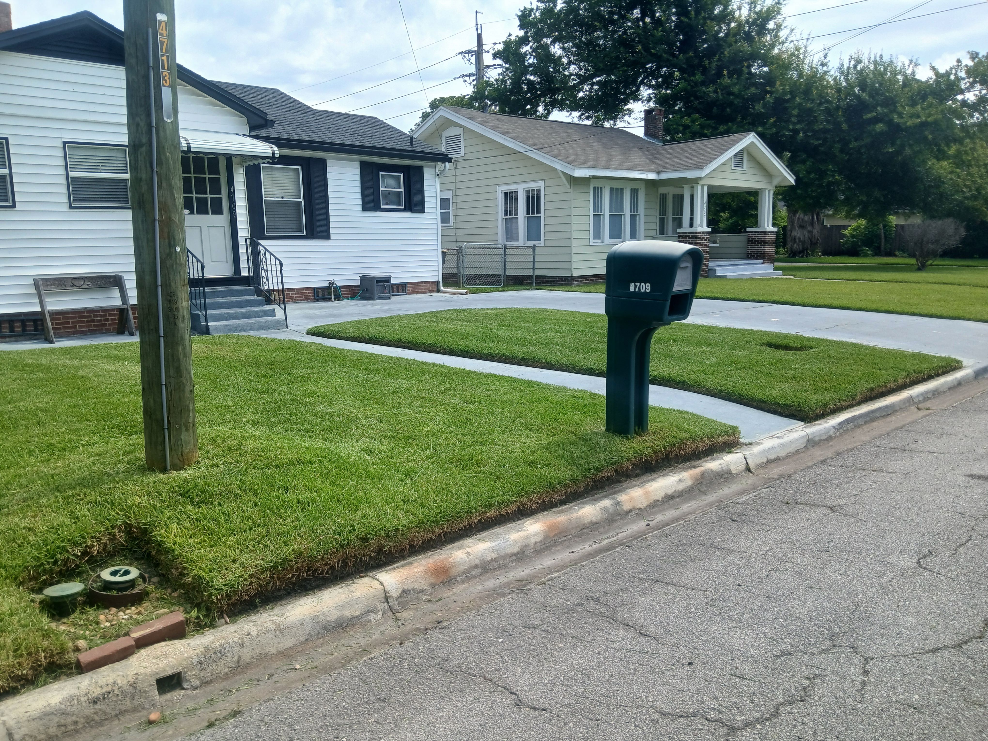 All Photos for Tugger and Son's Lawn Care Services in Jacksonville, FL