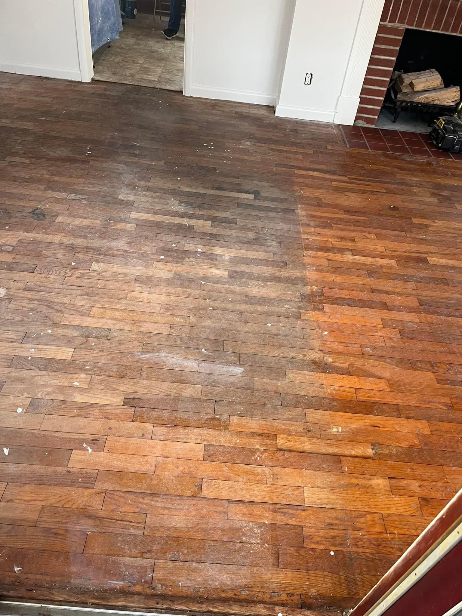 All Photos for Kozlowski’s Hardwood Floor Refinishing in Flat Rock, Michigan