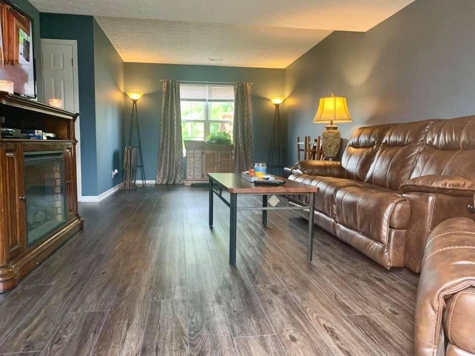  for Buddy's Flooring  in London, OH