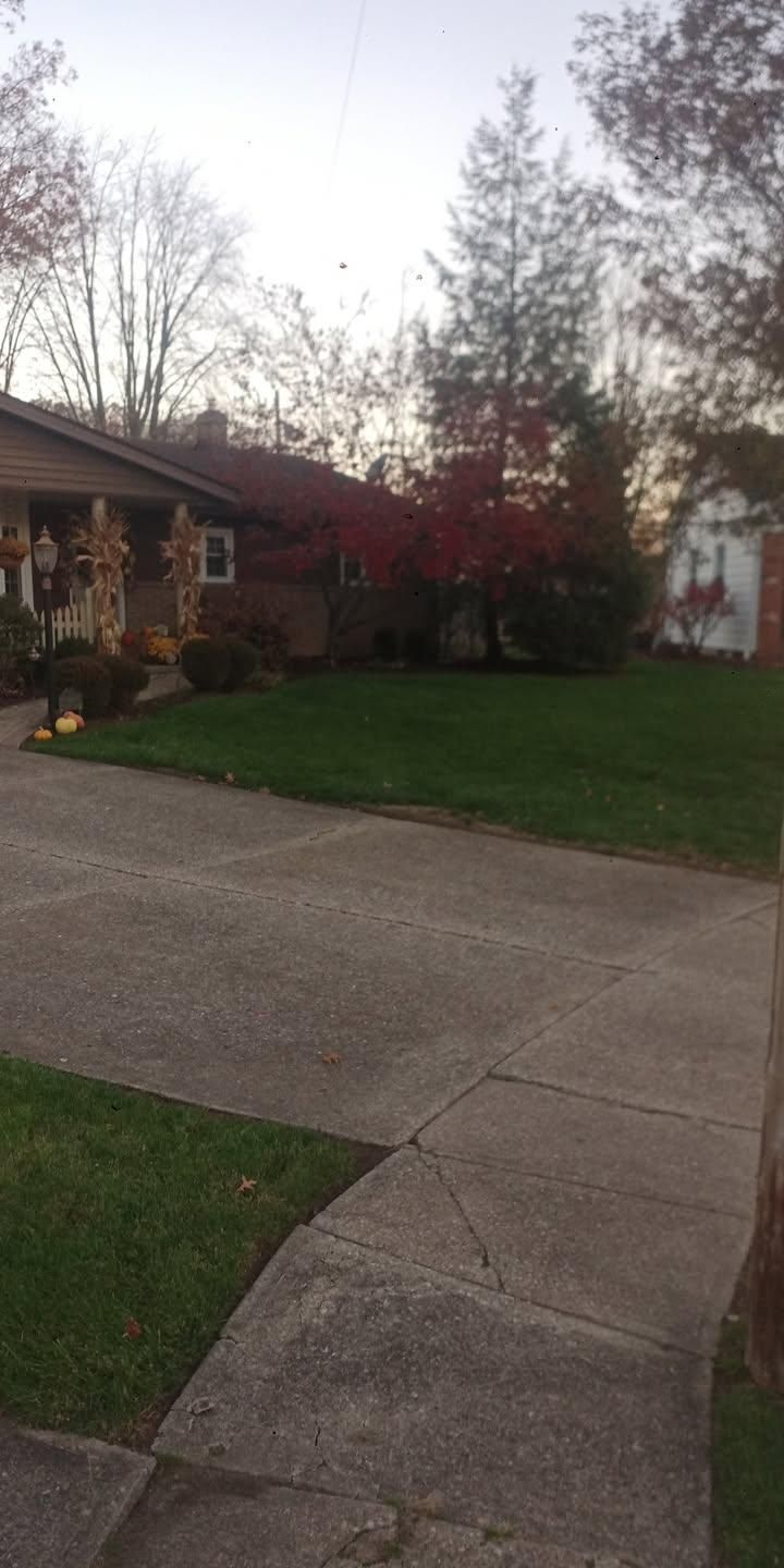 All Photos for Hendricks Mowing in Amherst, OH