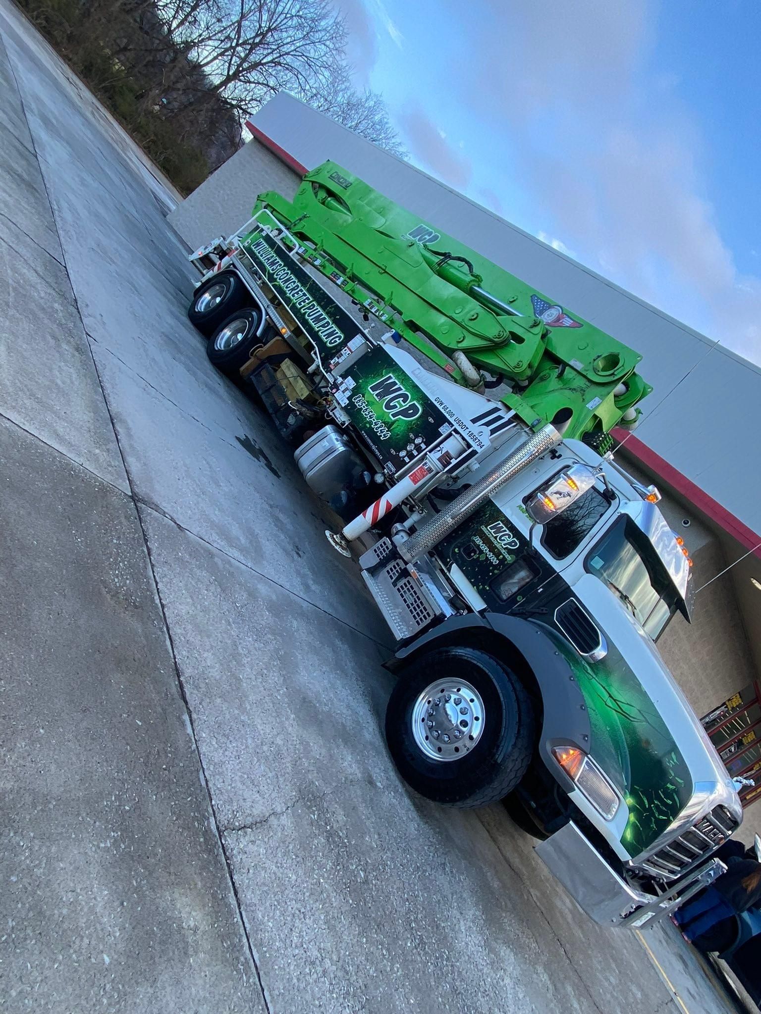  for Williams Concrete Pumping in Knoxville, Tennessee