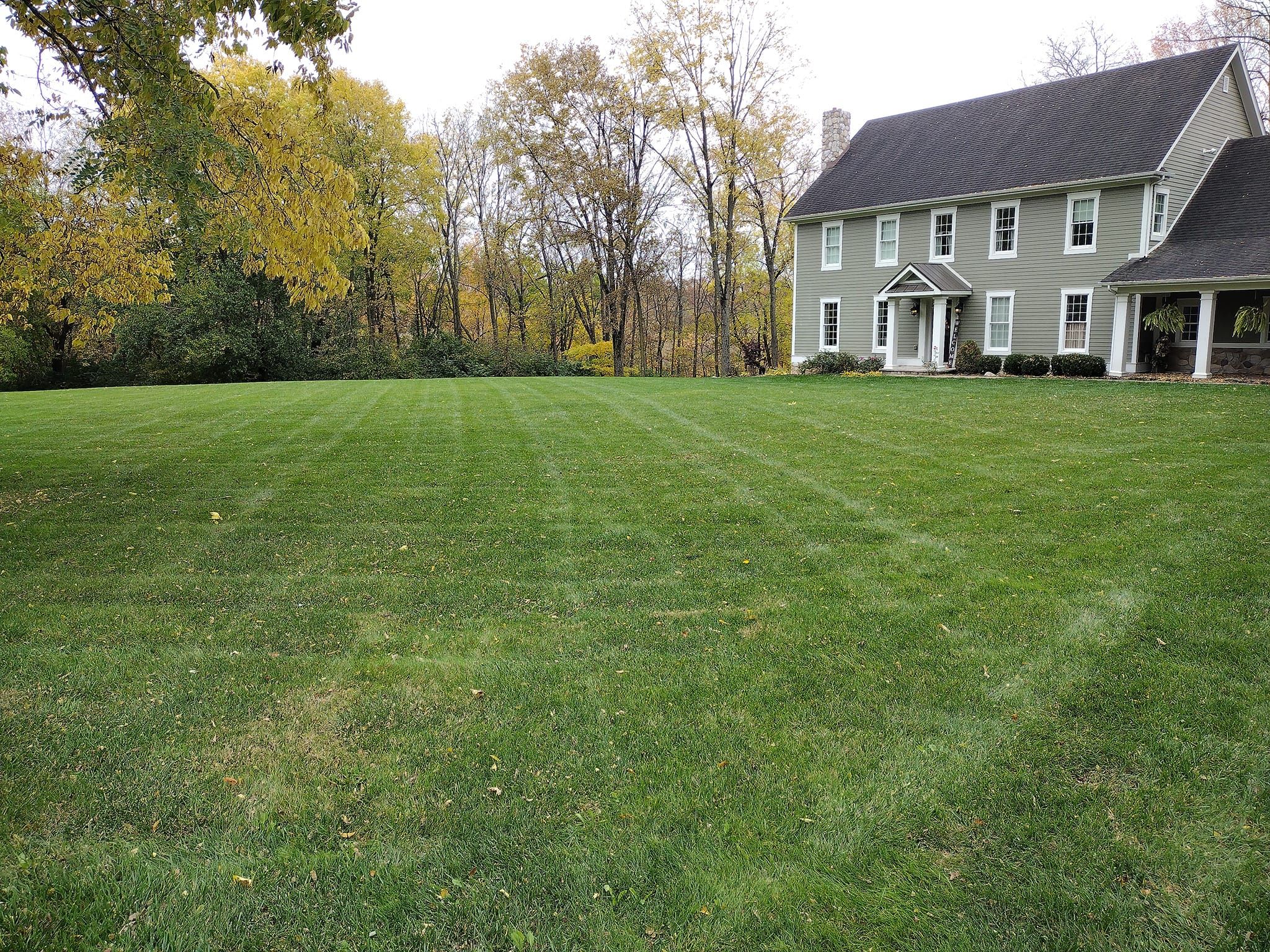 Lawn Care for Bearforce Lawn Care LLC in Greenfield, IN