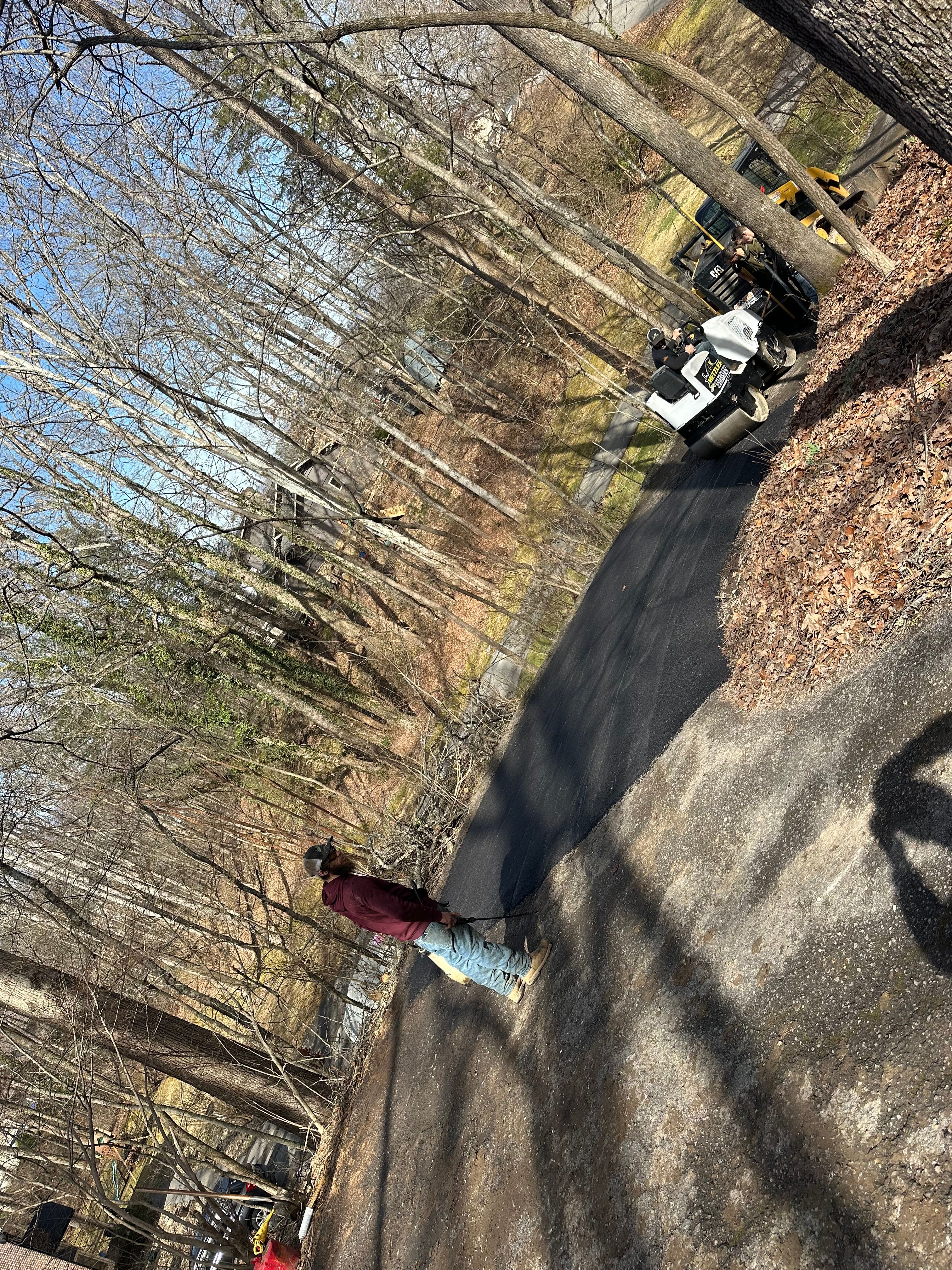  for Metzler Paving and Sealcoating LLC in Jacksboro, TN