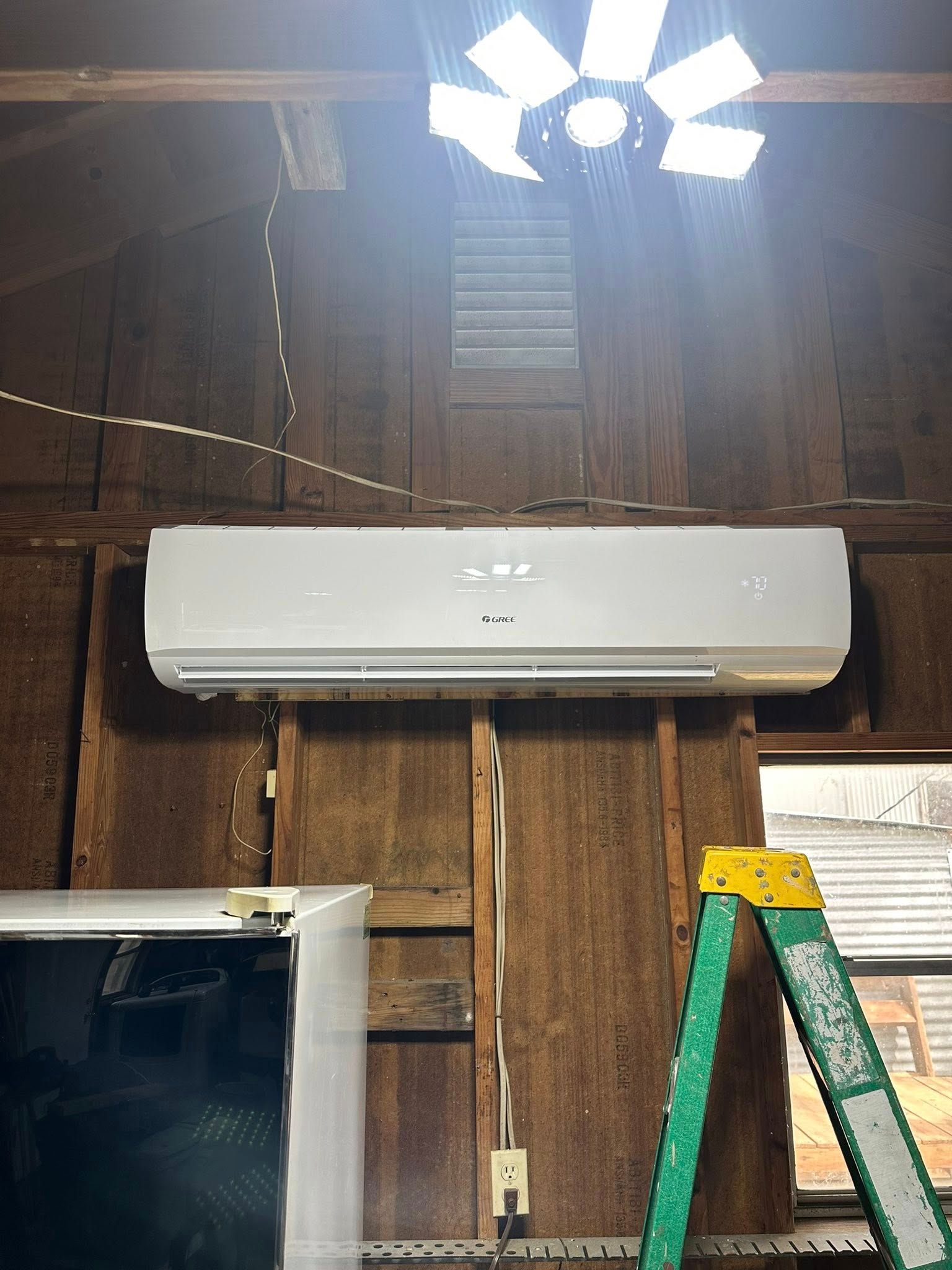  for Isaac’s Air in Yoakum, TX