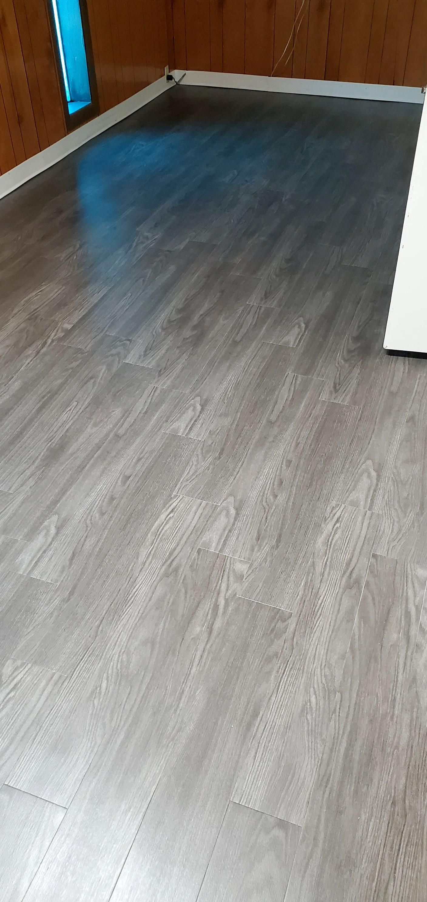  for D&J Custom Floors in Nederland, TX