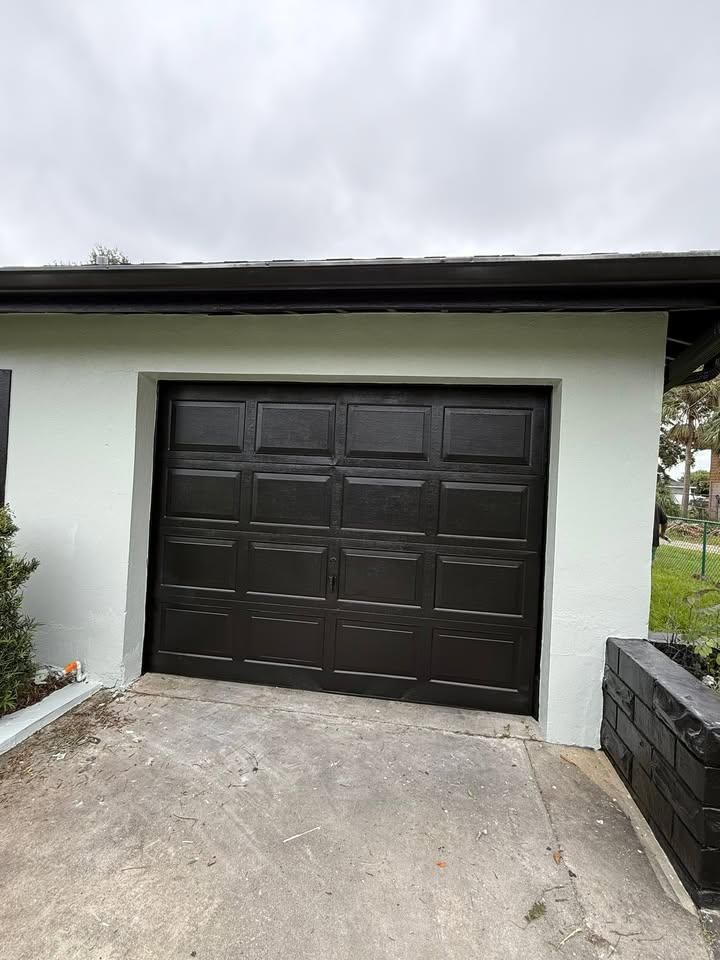  for Escorpio Painting in Tampa, FL