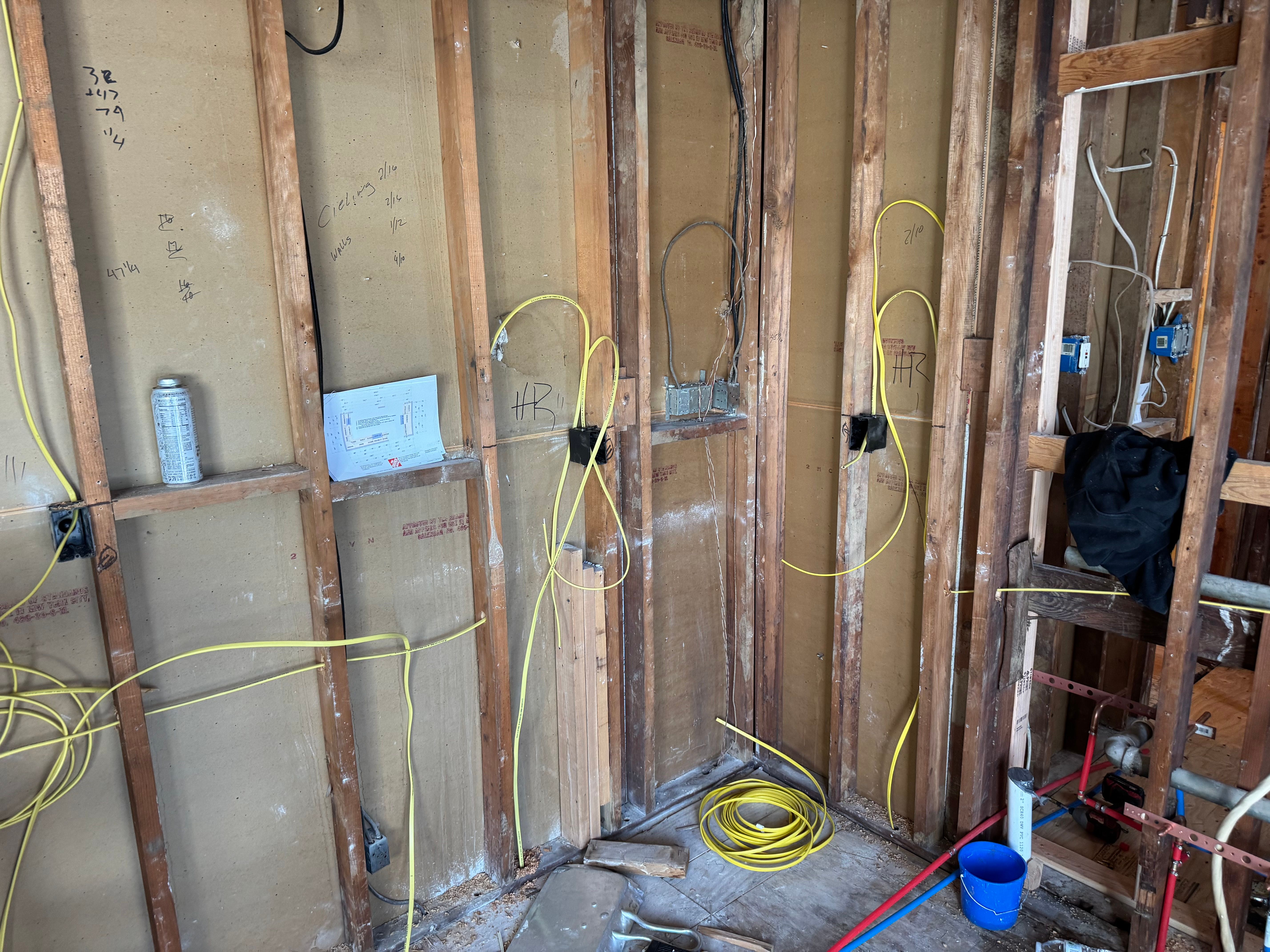  for Make It Right Contracting in East Hampton, NY