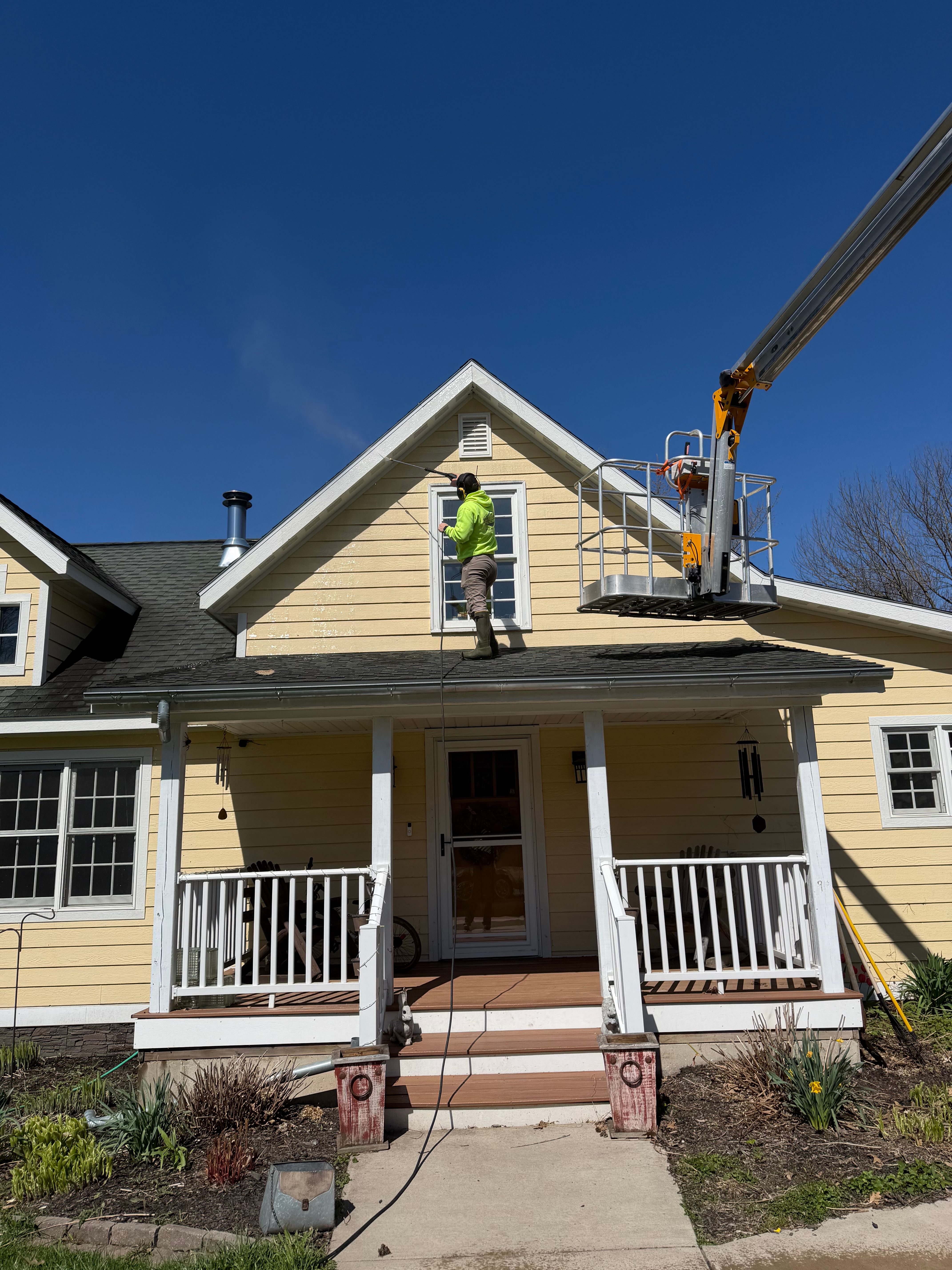  for Mahner Service in Medford, WI