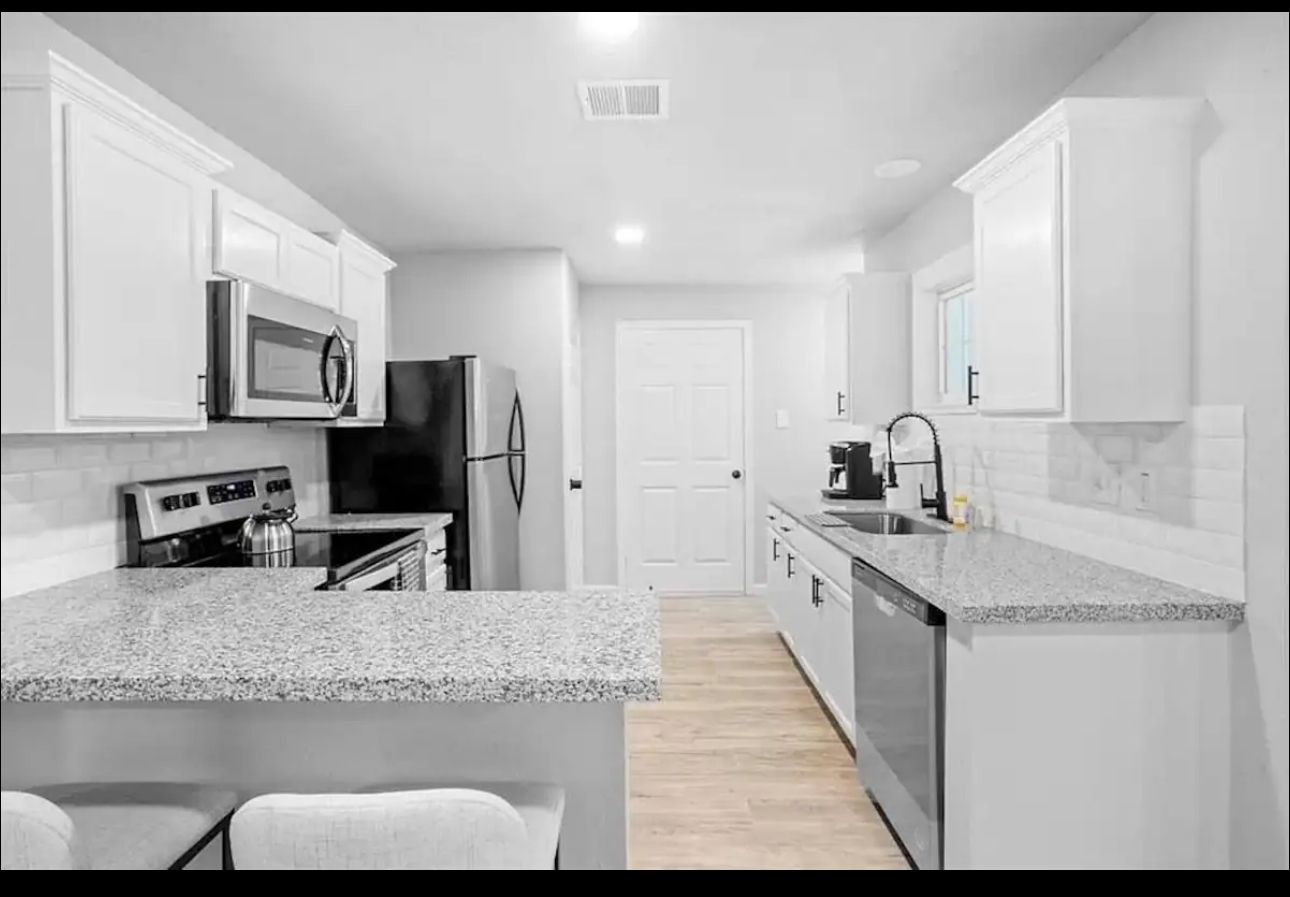  for Texas Estate Construction in West University Place, TX