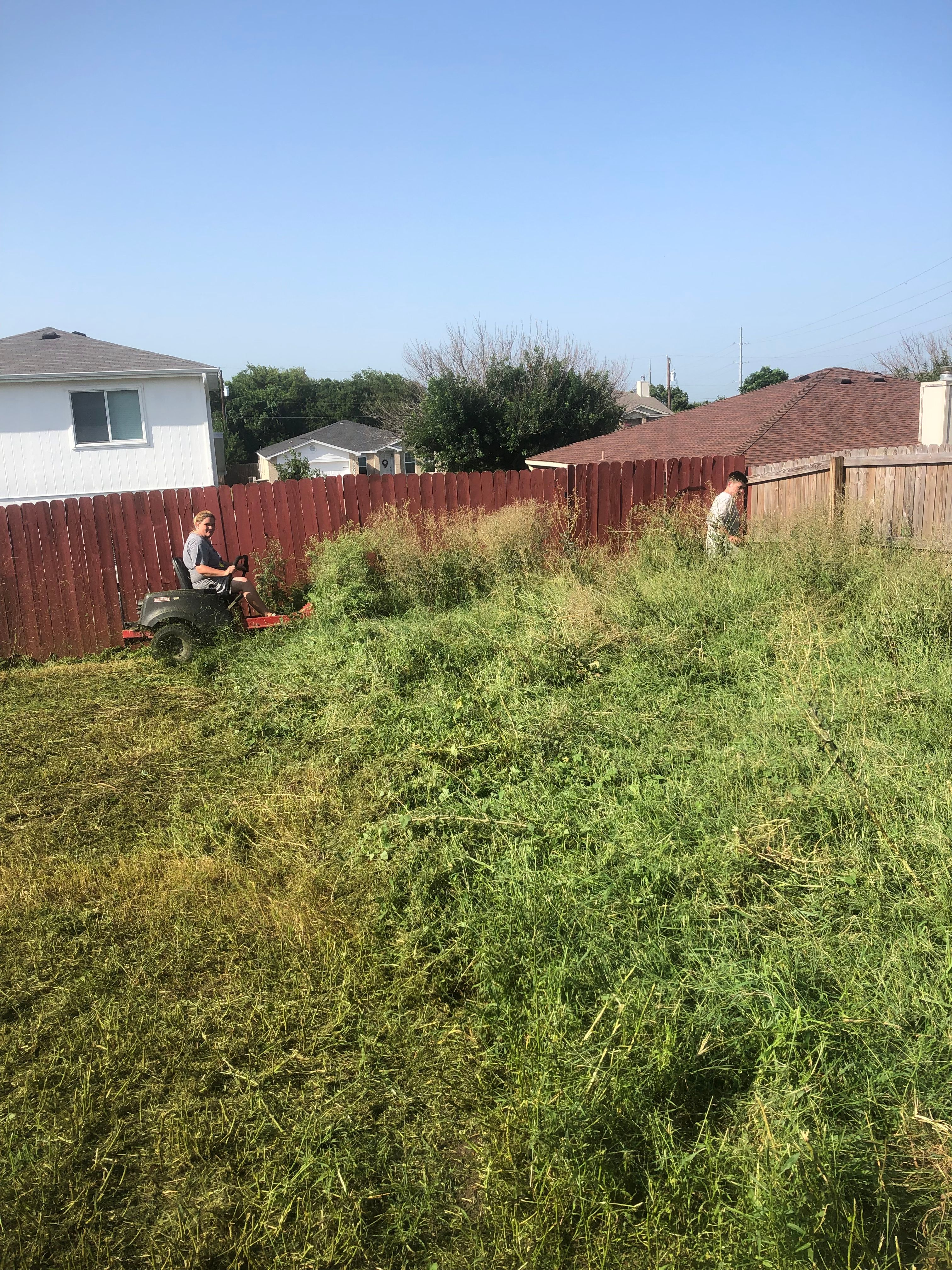  for D’s Lawncare in Killeen, TX