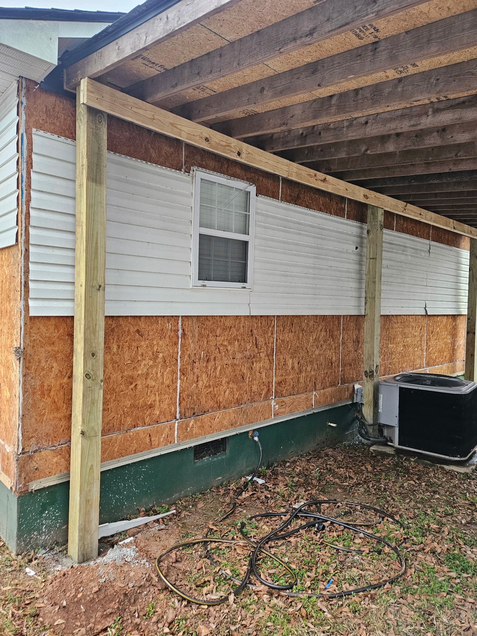  for Hometown Roofing in Greenwood, SC