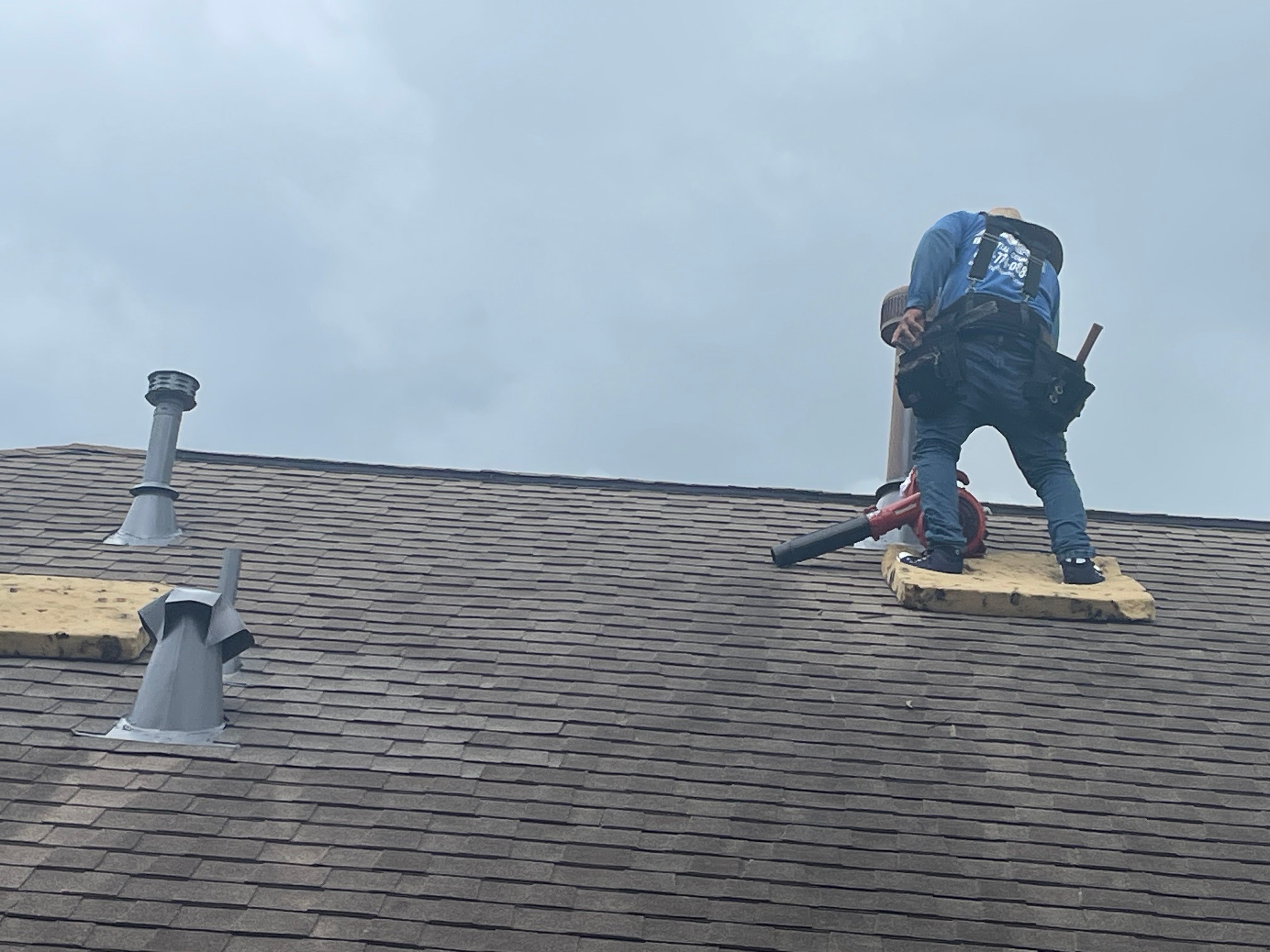  for E & E Roofing & Exteriors LLC in Baytown, TX