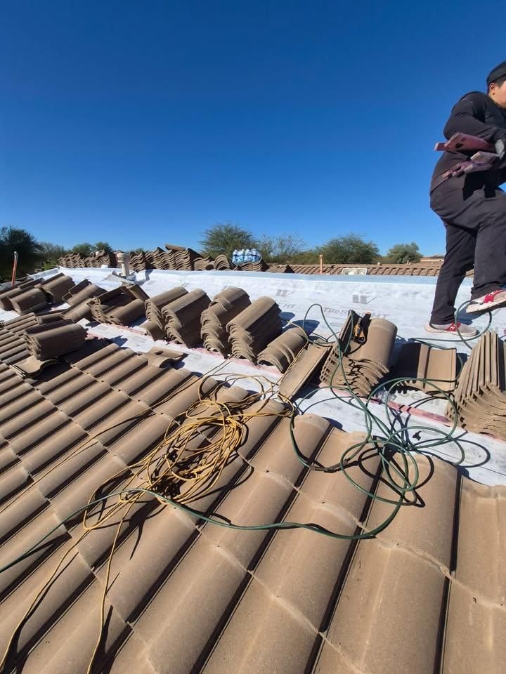  for Castro’s Custom’s Roofing LLC in Tucson, AZ