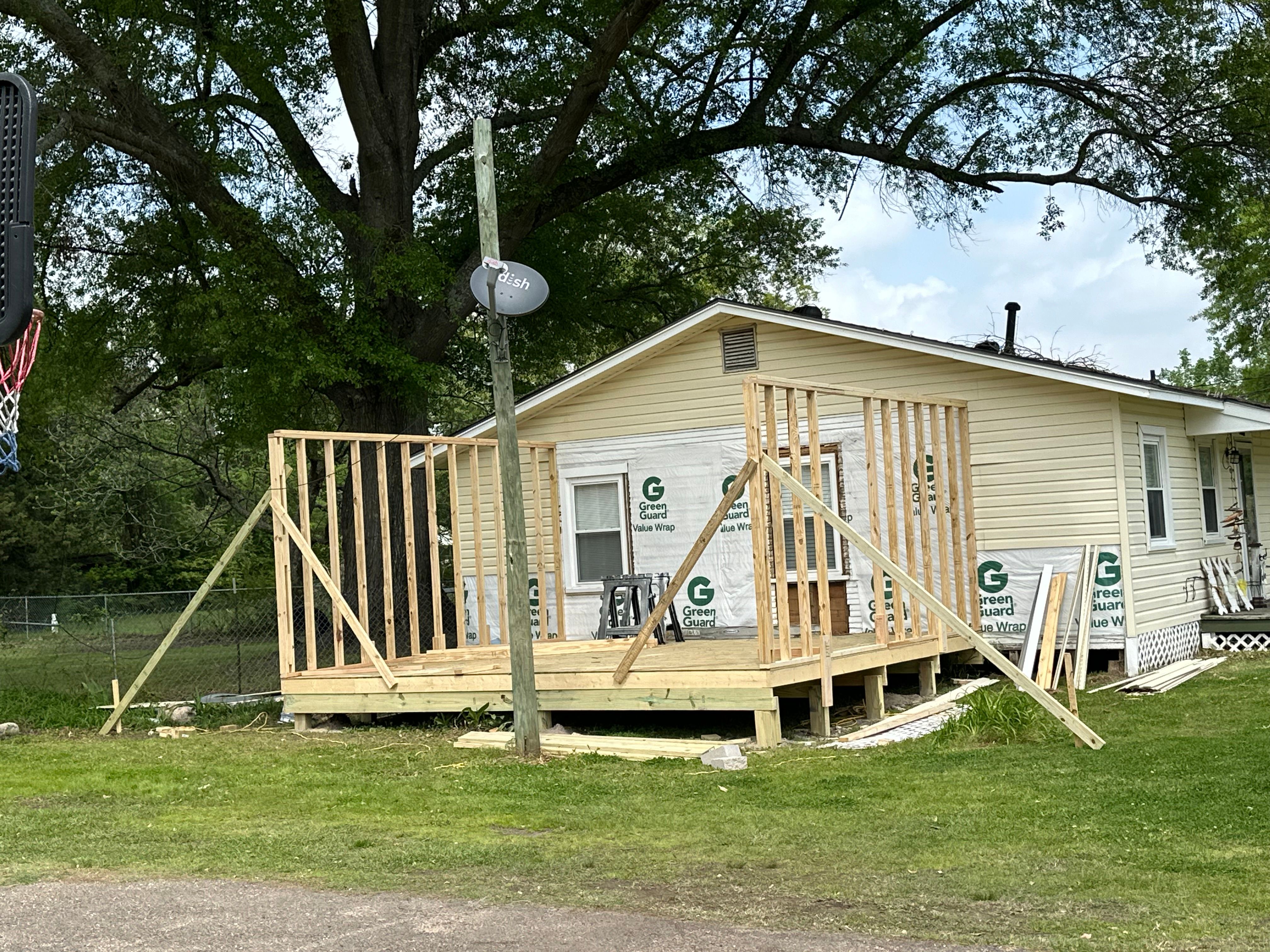  for Jones Construction & Flooring in Bogata, TX