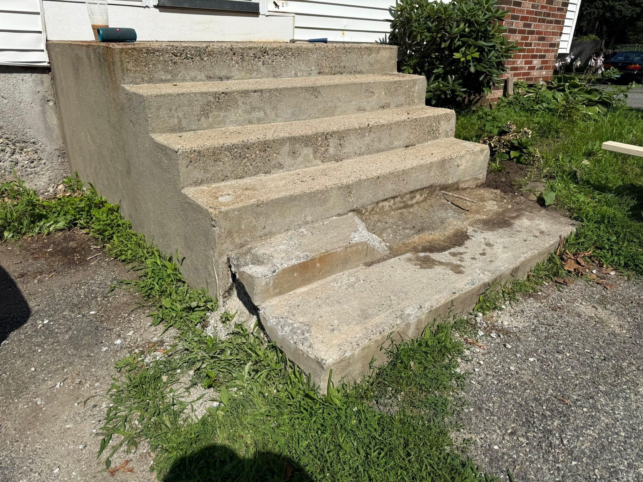  for Mac Construction in Cranston, RI
