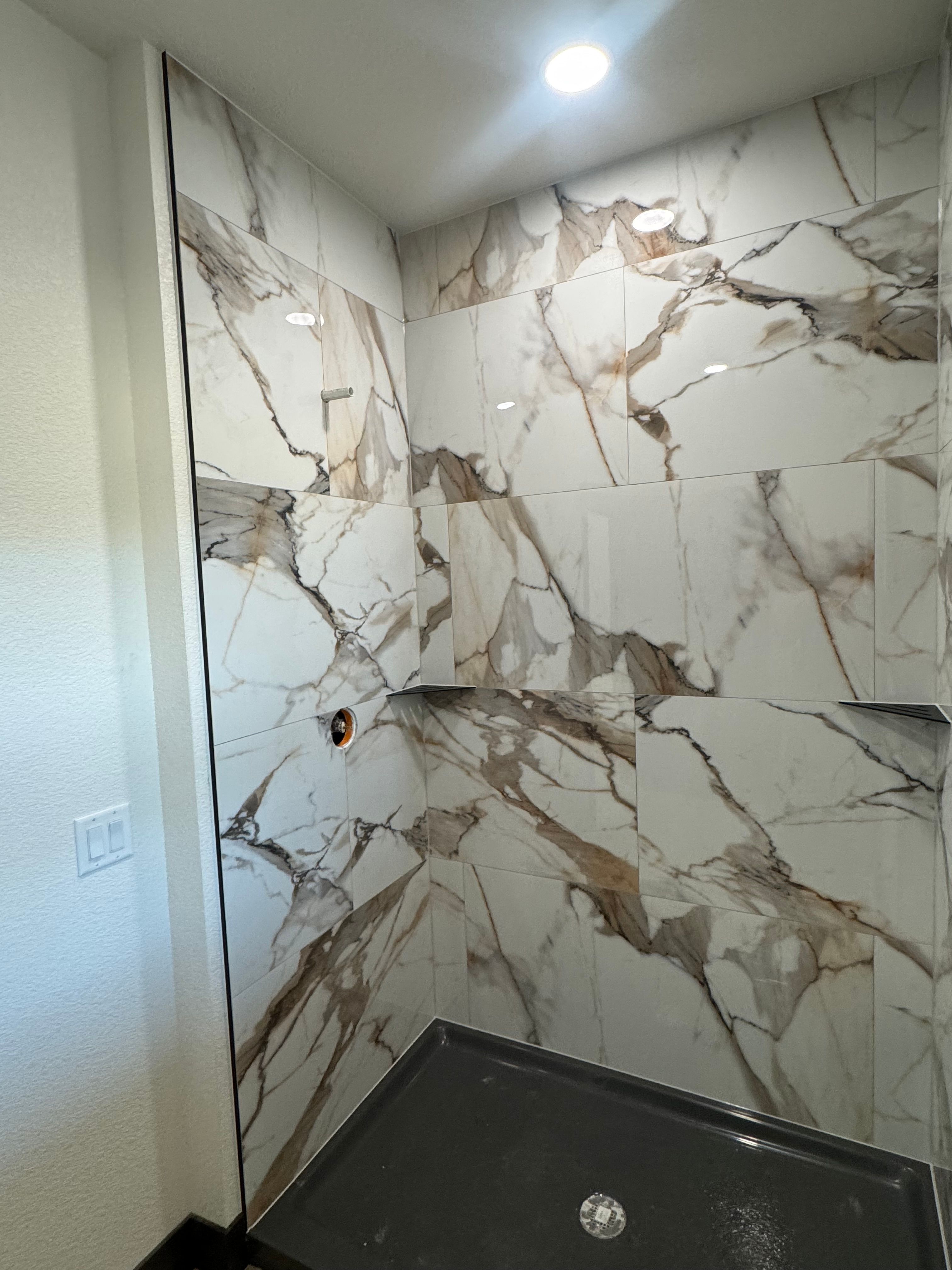  for Dakota Tile & Stone in Belle Fourche, SD