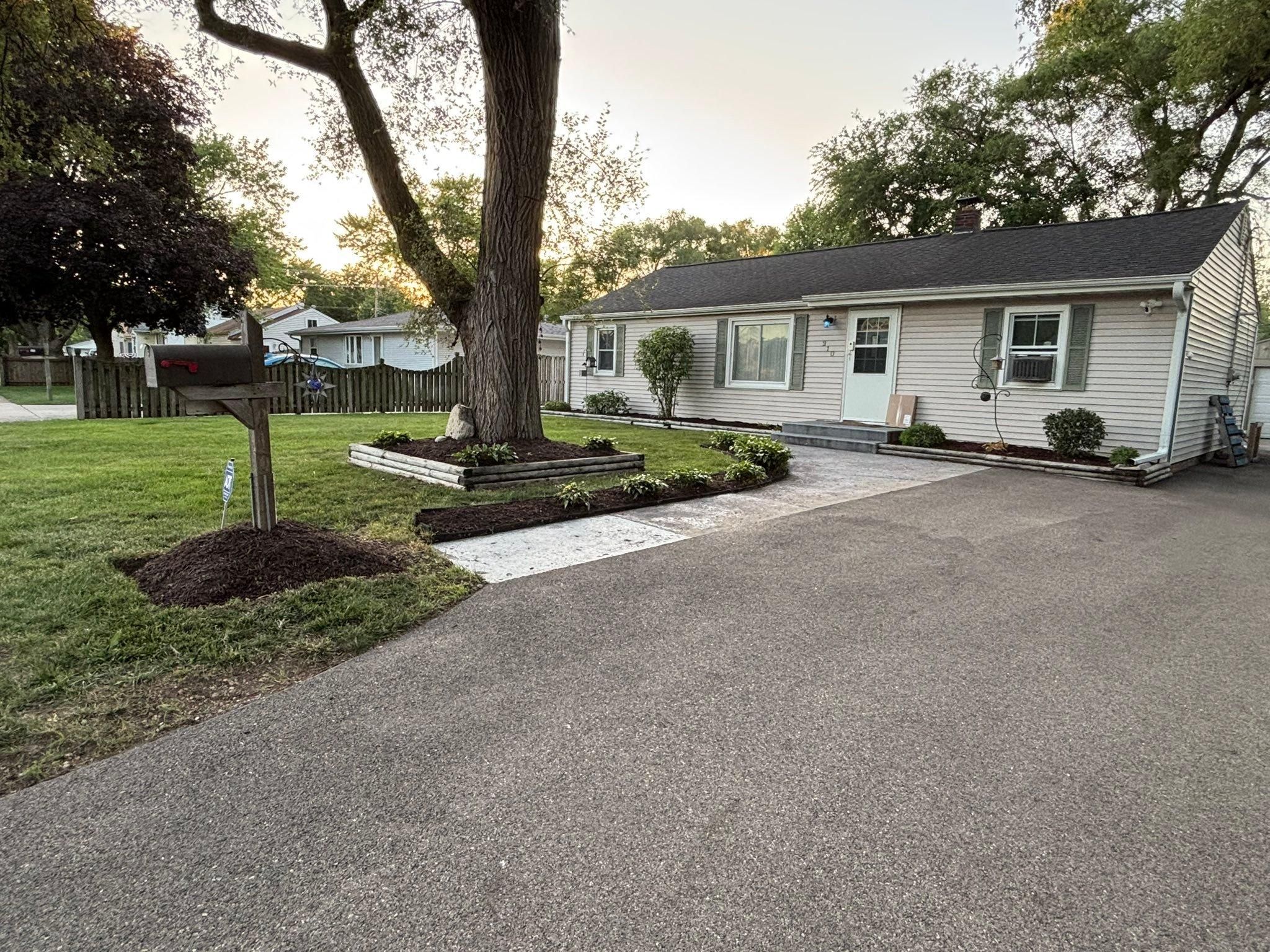  for Cena Landscaping in Rockford, IL