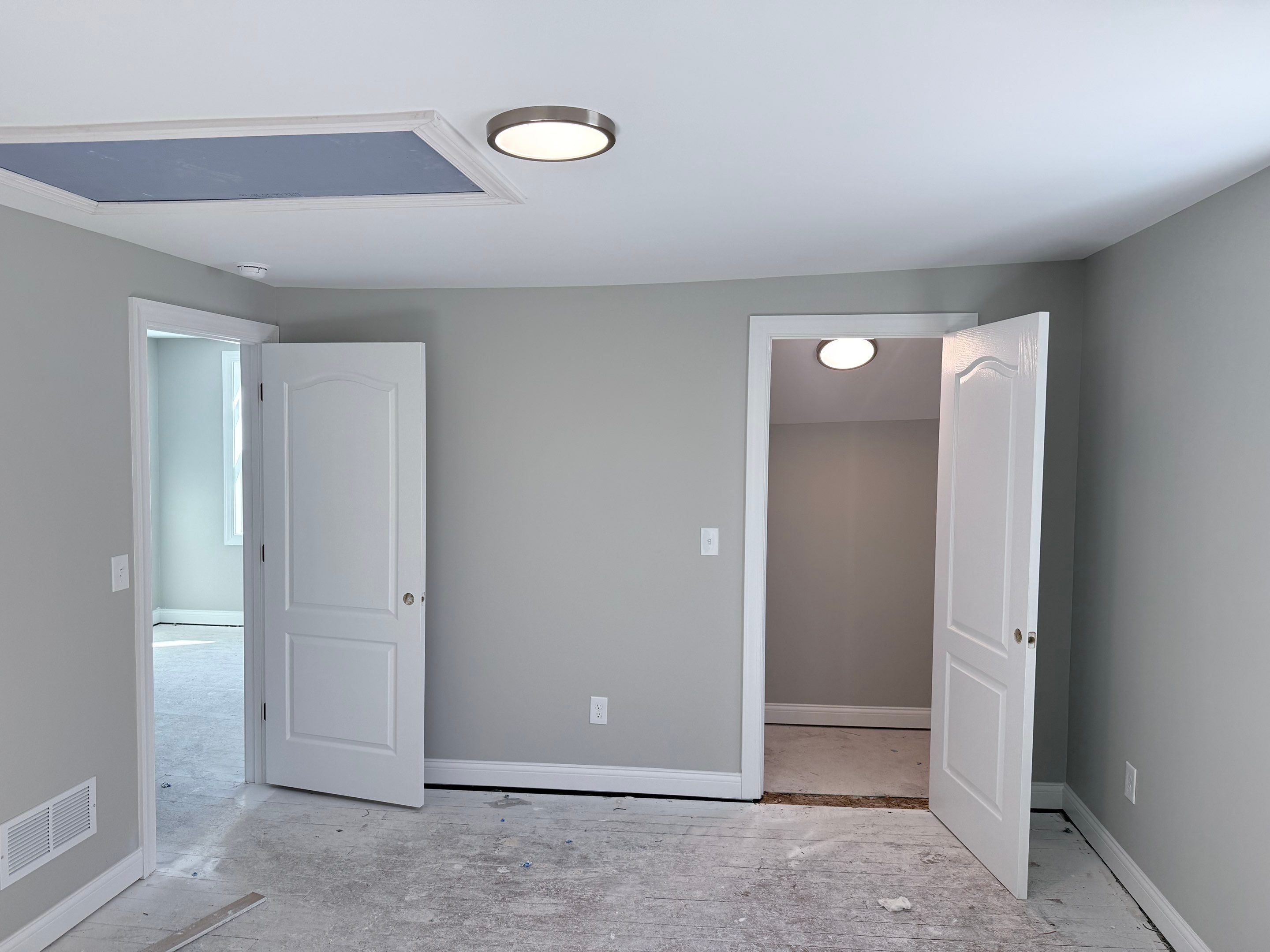  for Paramount Construction in Lexington, KY