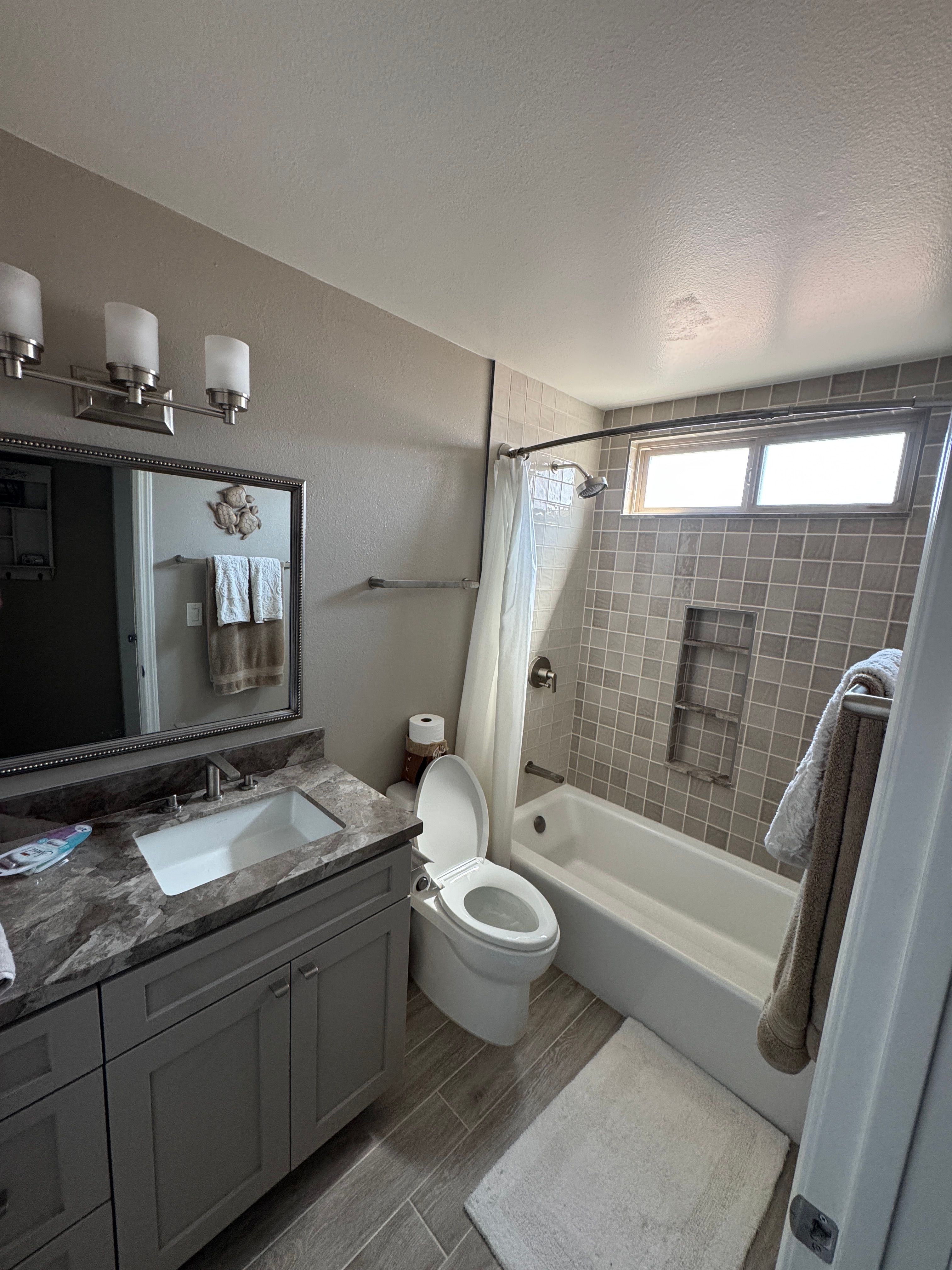  for Building Dreams Construction in Burbank, CA