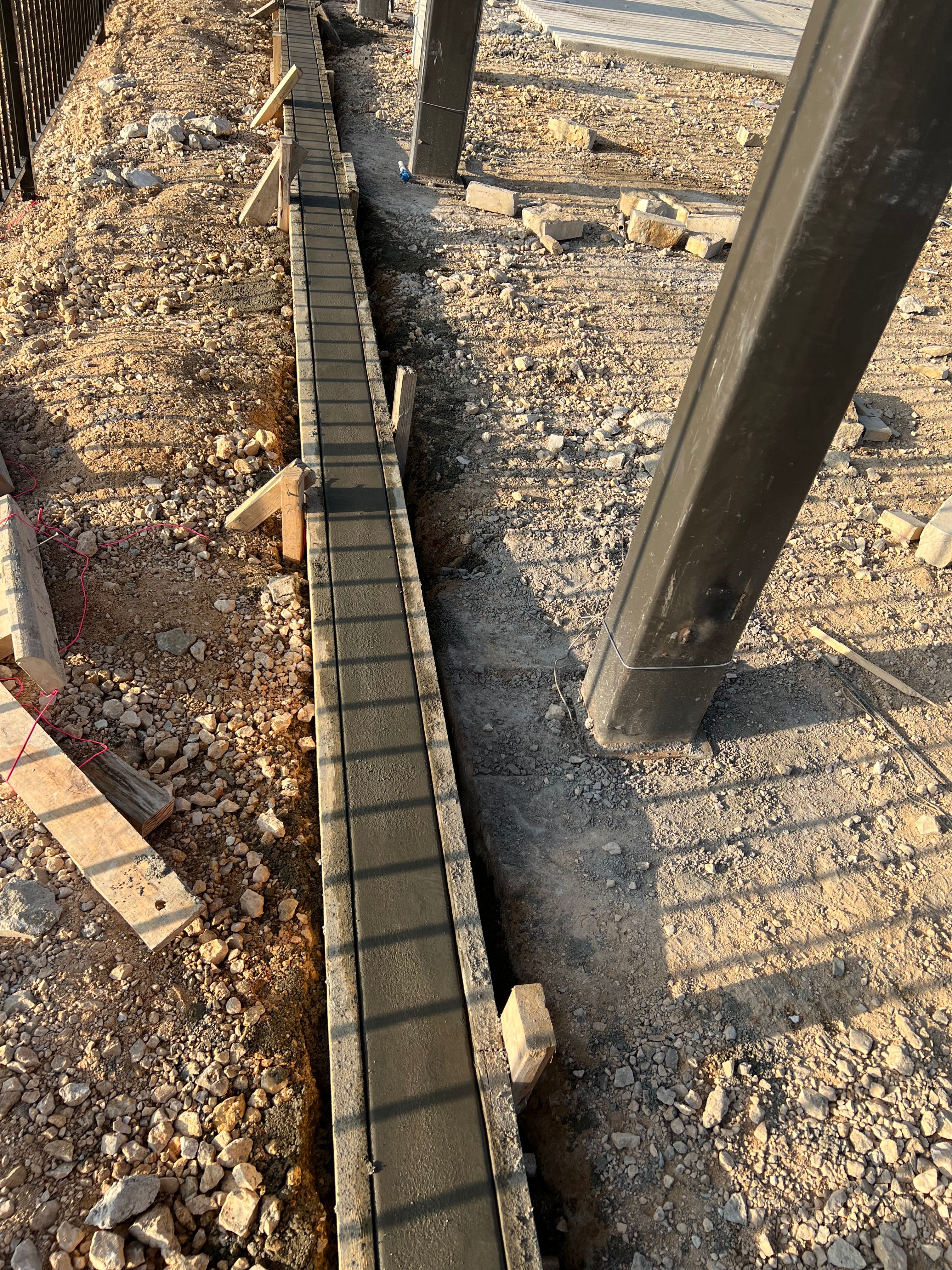 for Leo's Concrete Crew in Elgin, TX