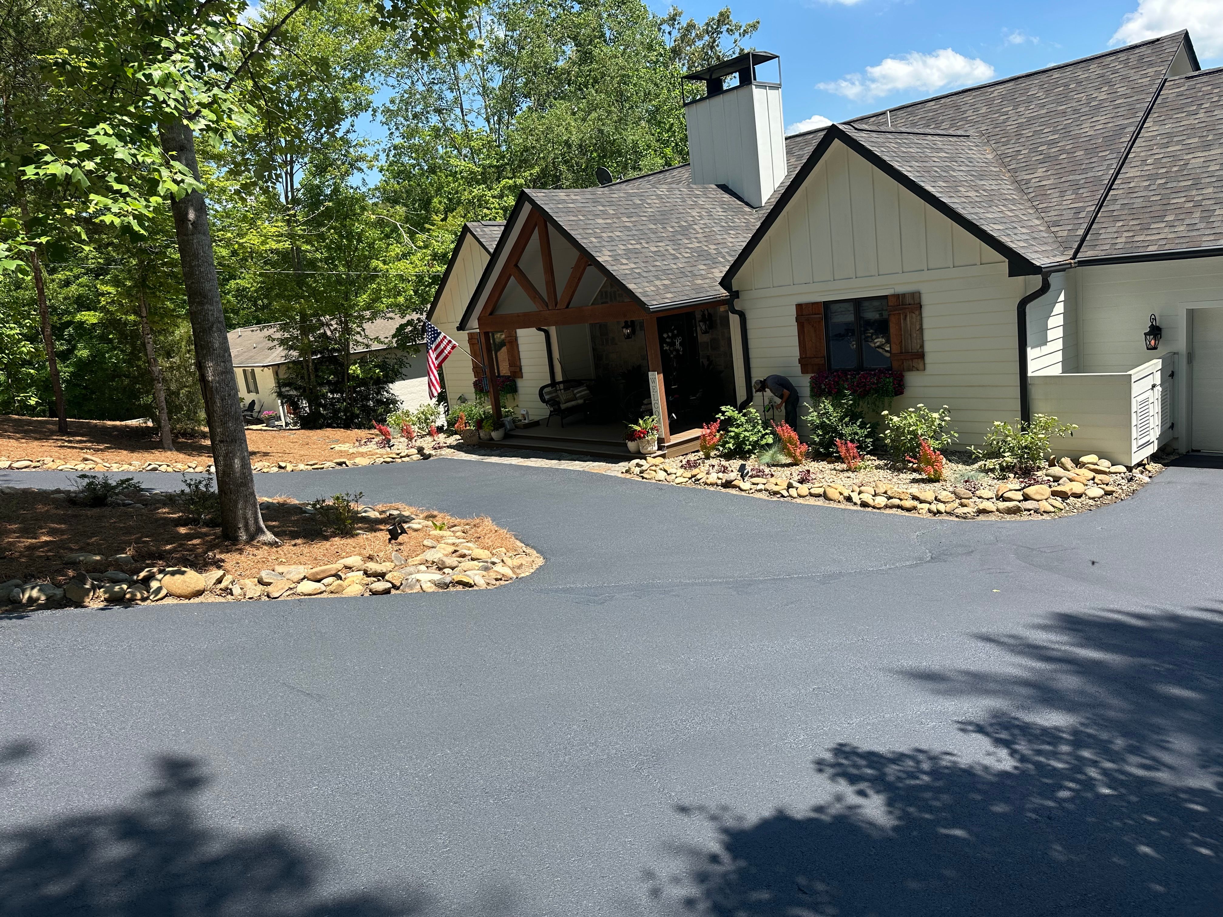  for Metzler Paving and Sealcoating LLC in Jacksboro, TN