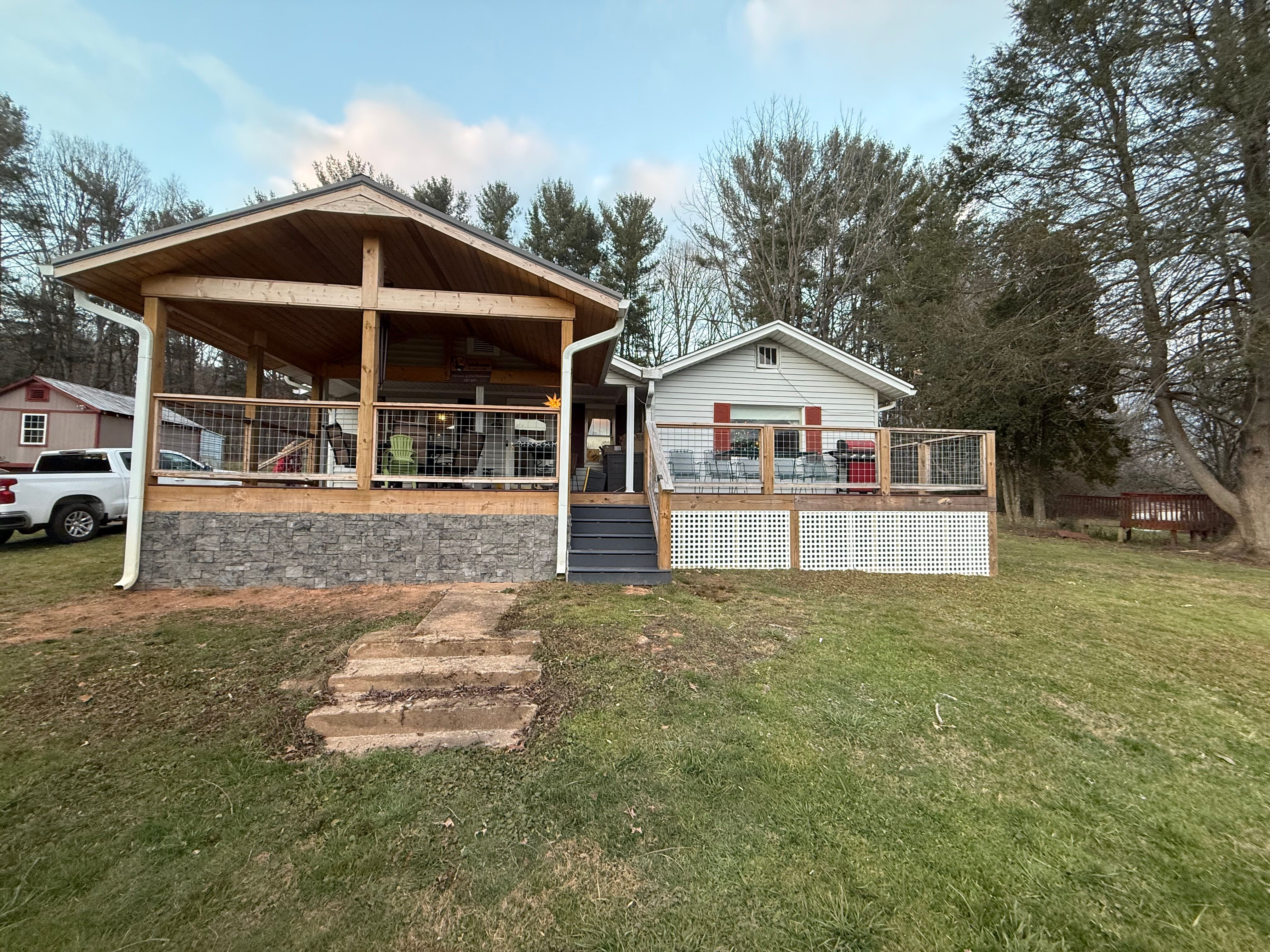  for Karnezis Construction in Candler, NC