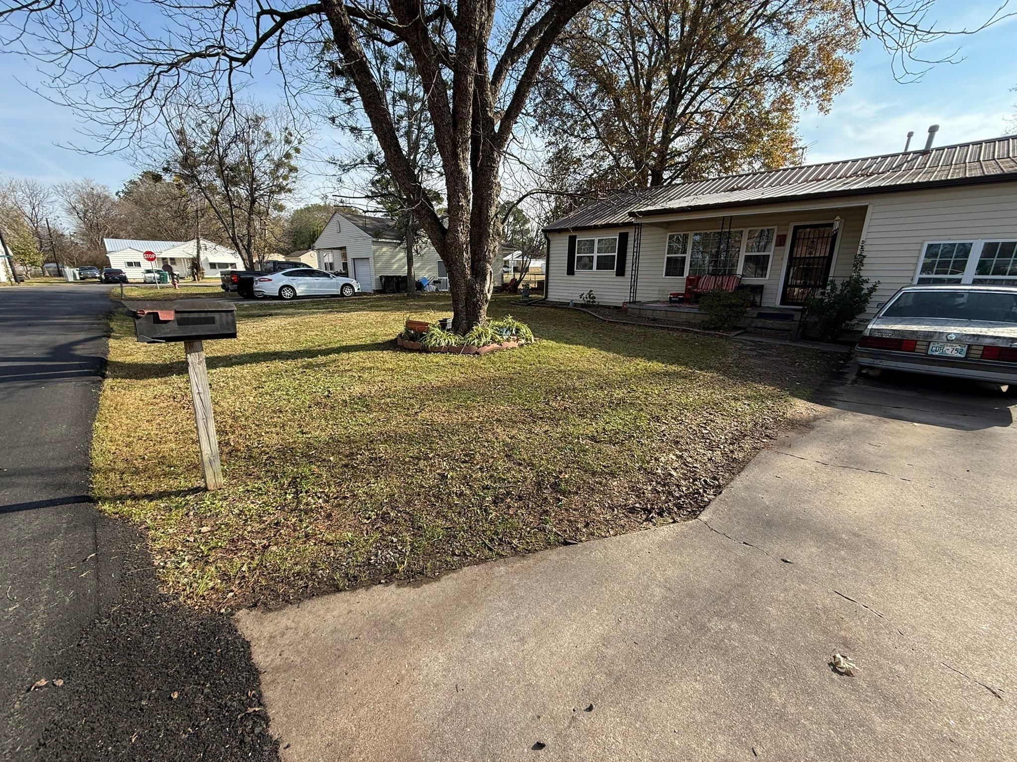  for Sandoval Lawn Care in Muldrow, OK