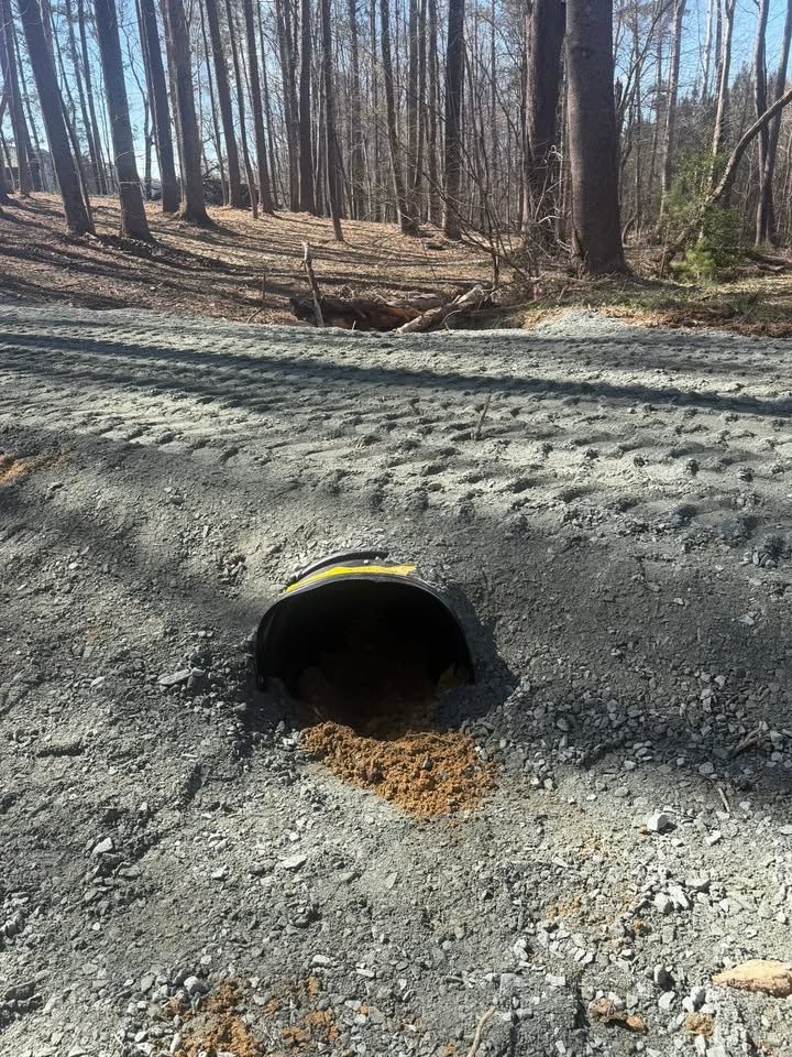 All Photos for Hunt’s Hauling & Landworks LLC in Danville, VA