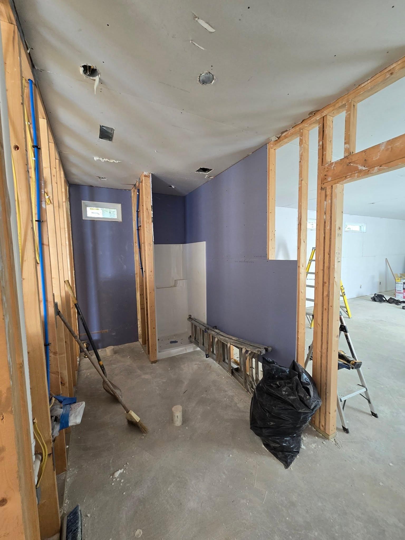  for Elite Contracting Services in Cecilia, KY