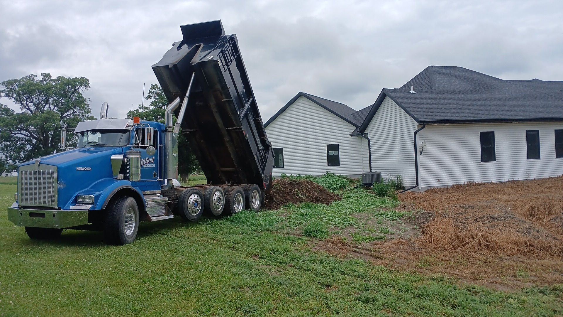  for Willing Trucking & Excavating in Evansville, WI