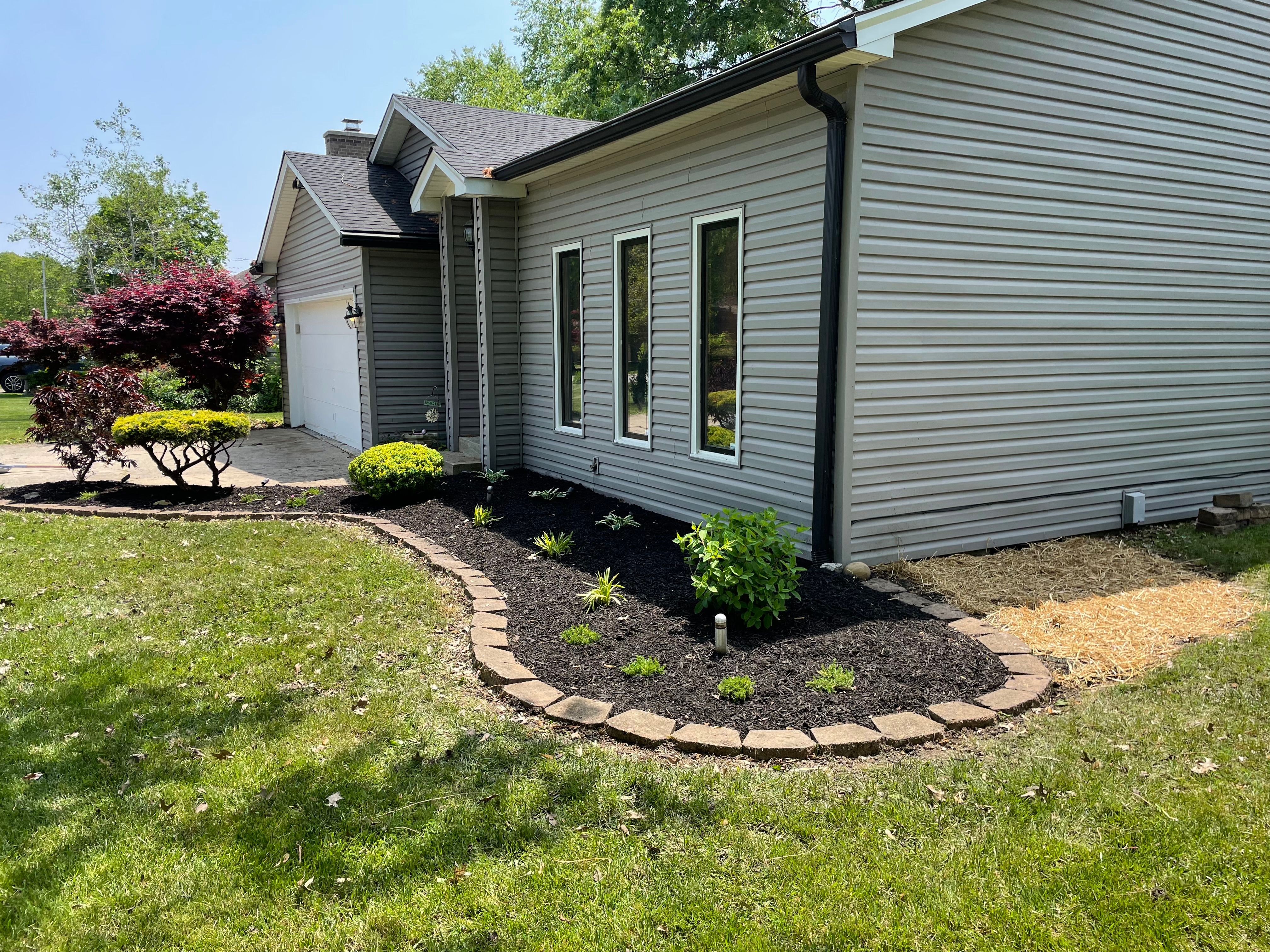 All Photos for EverReady Lawn Co. LLC in Henryville, IN