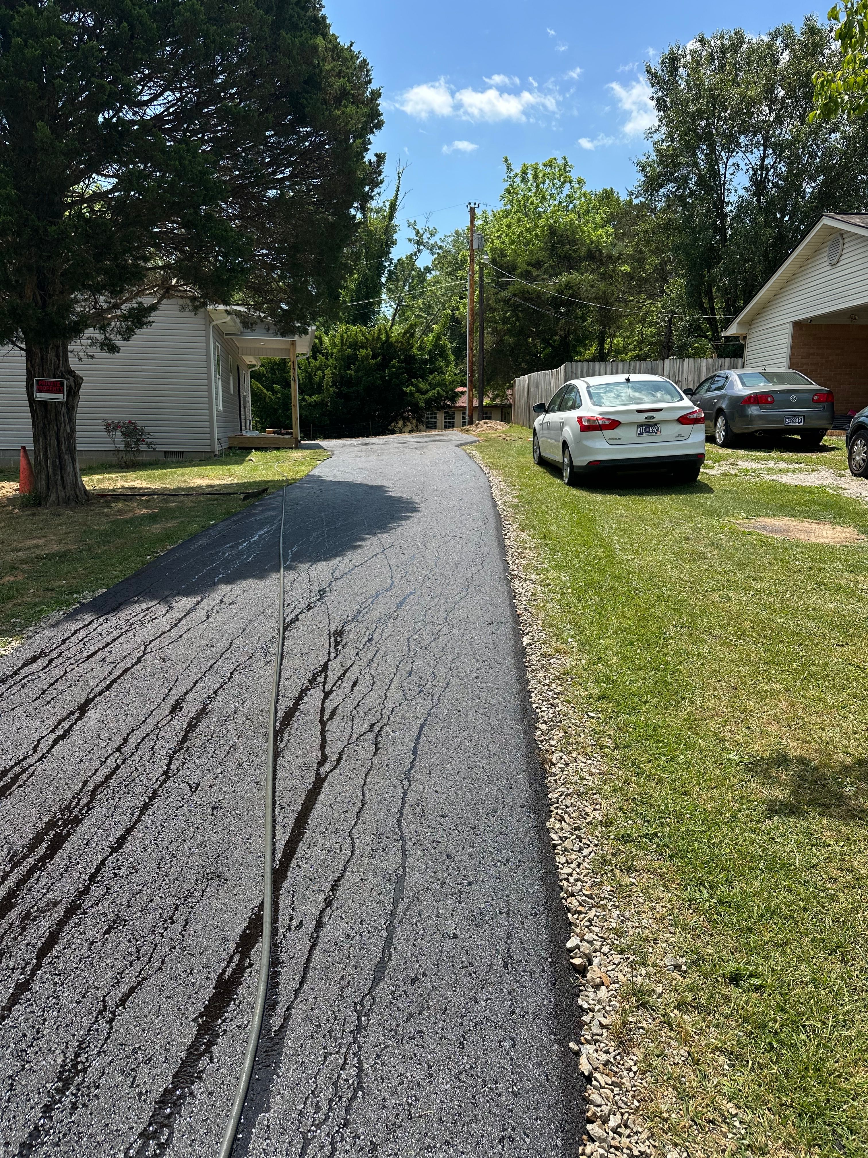  for Metzler Paving and Sealcoating LLC in Jacksboro, TN