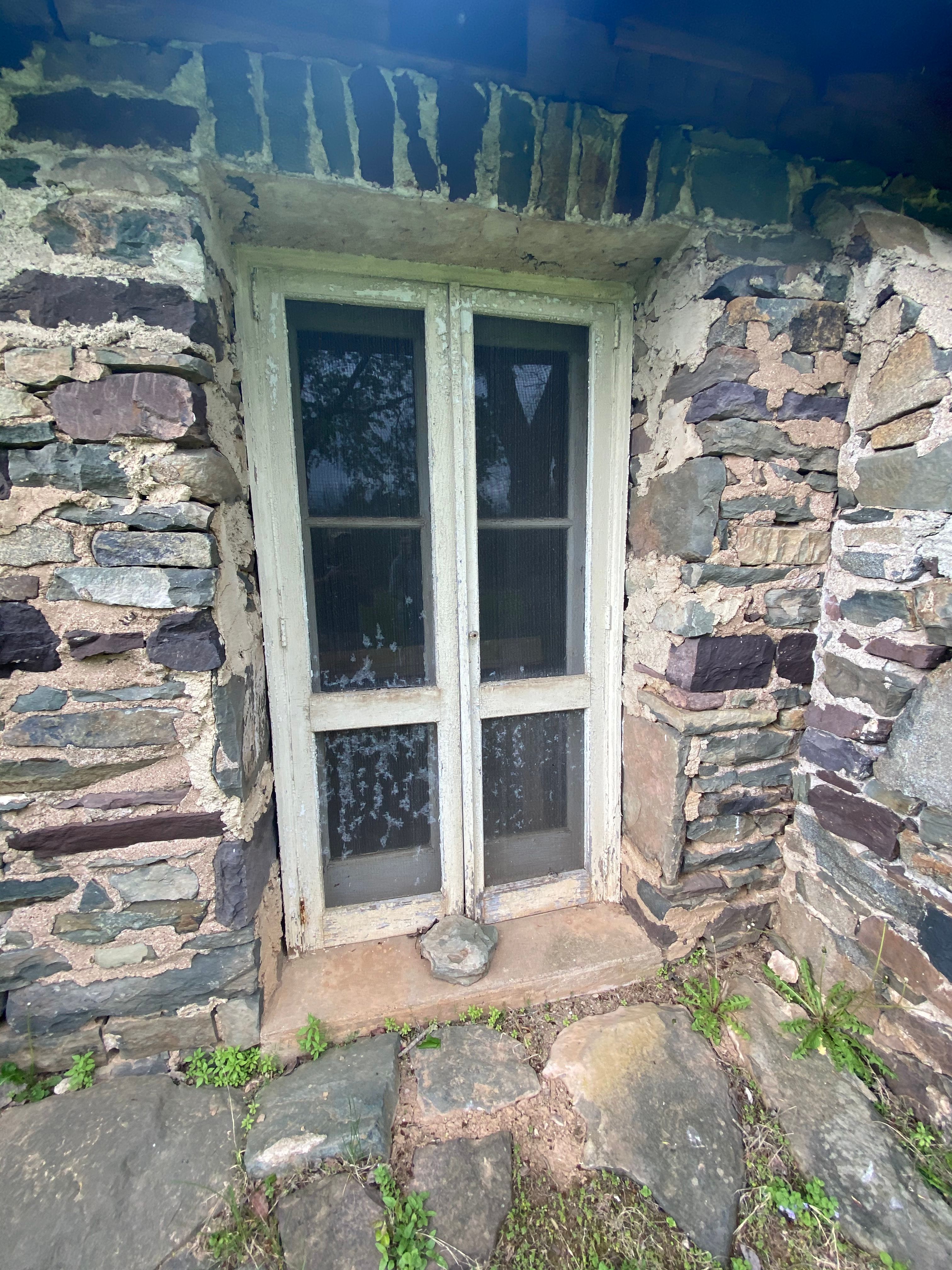  for MK Painting & Custom Finishes in Schwenksville, PA