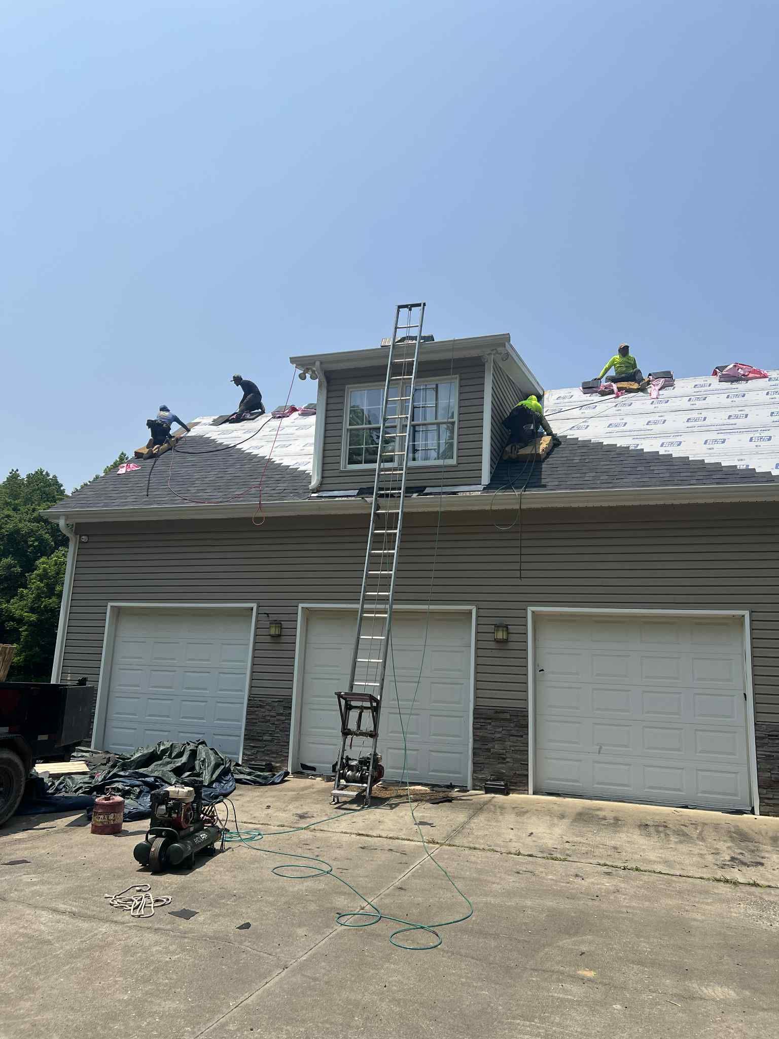  for Branham's Custom Roofing in Laurens, SC