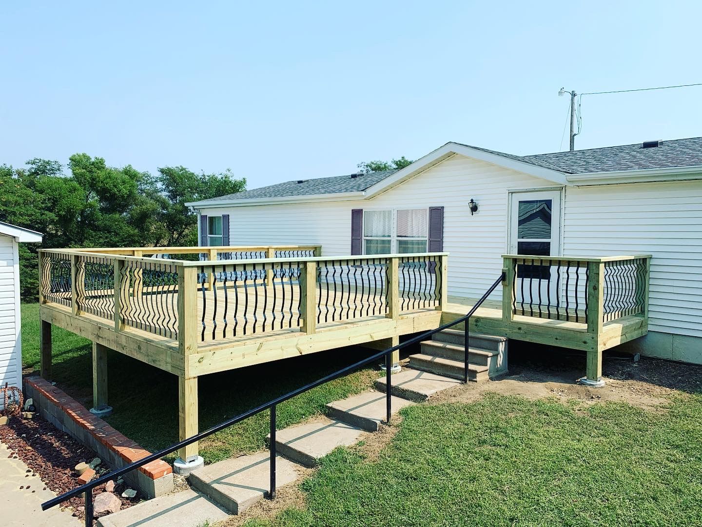  for Done Right Decking in Leavenworth, KS