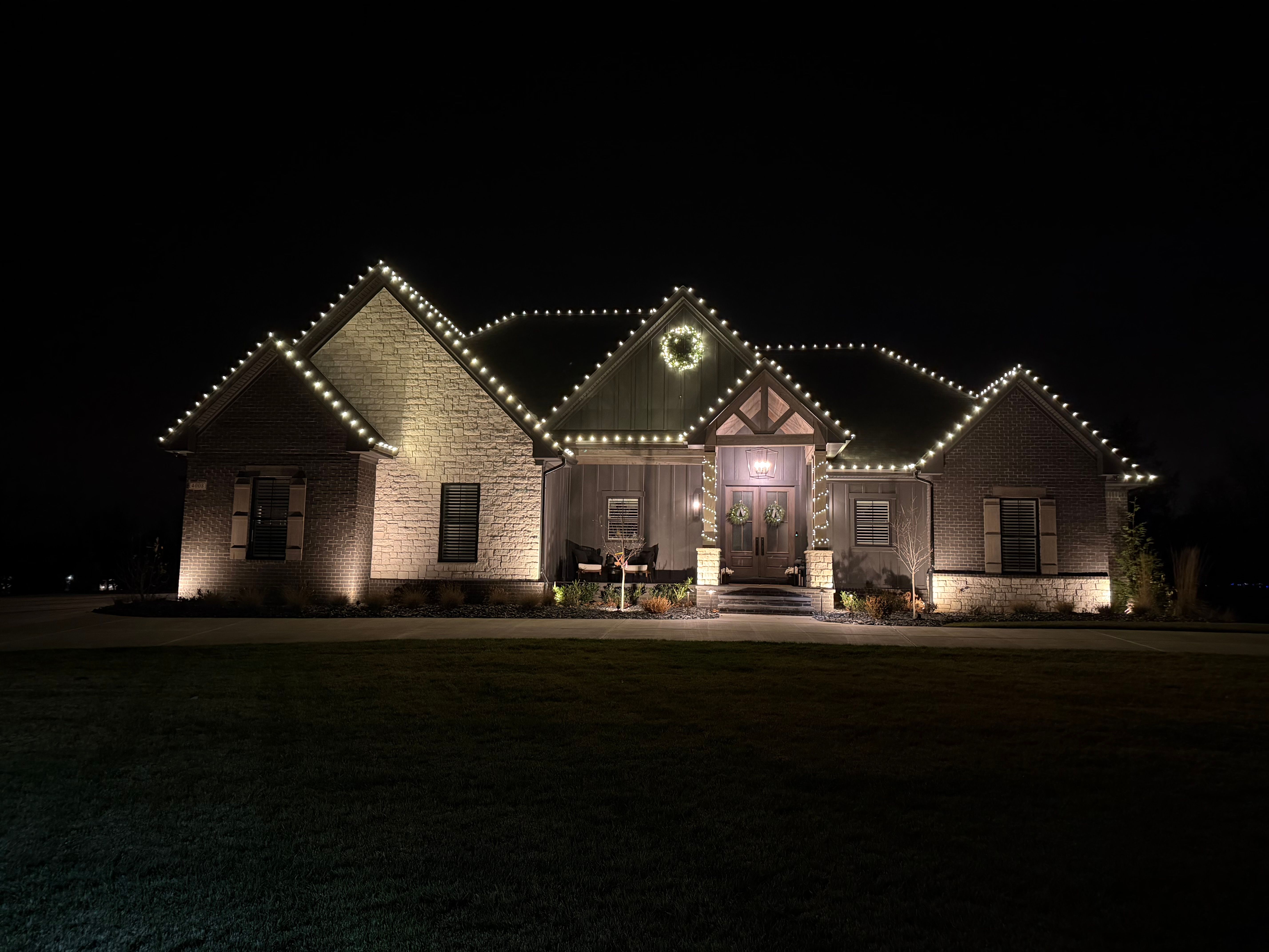 Christmas Light Installation Gallery for Bluegrass Brothers Exterior Services LLC in Elizabethtown, KY