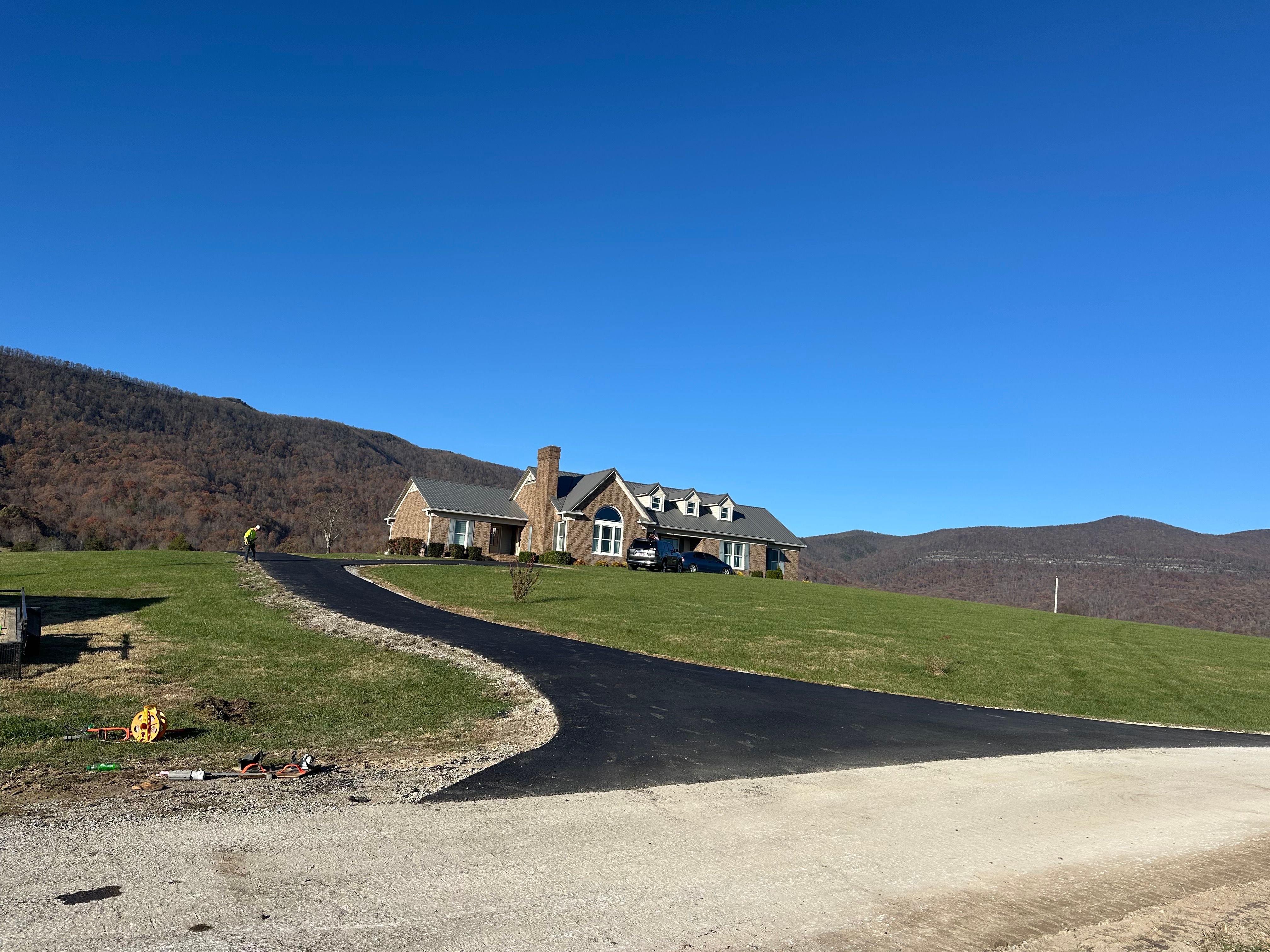  for Metzler Paving and Sealcoating in Jacksboro, TN