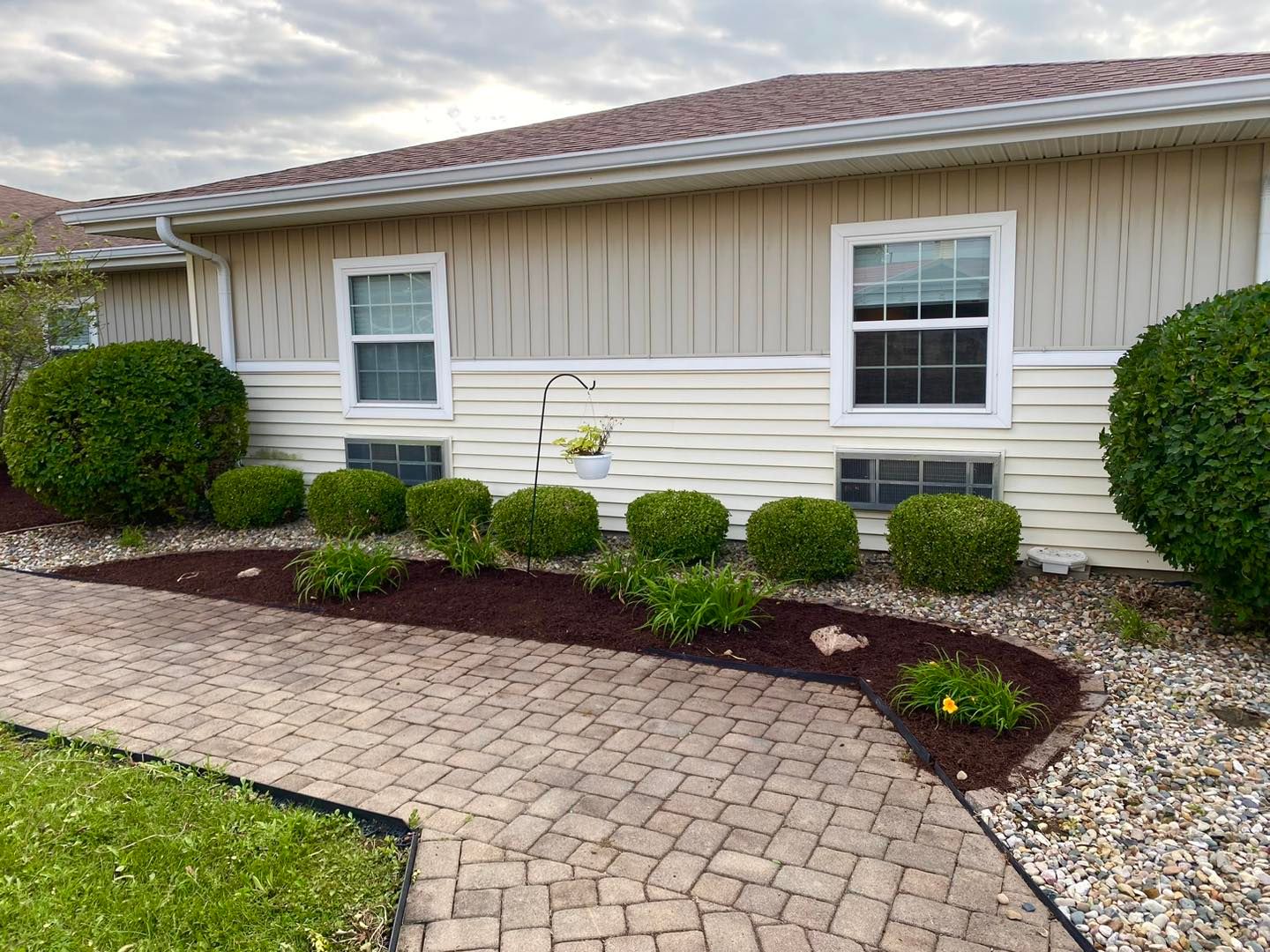  for Lawn Masters in Hoopeston, IL