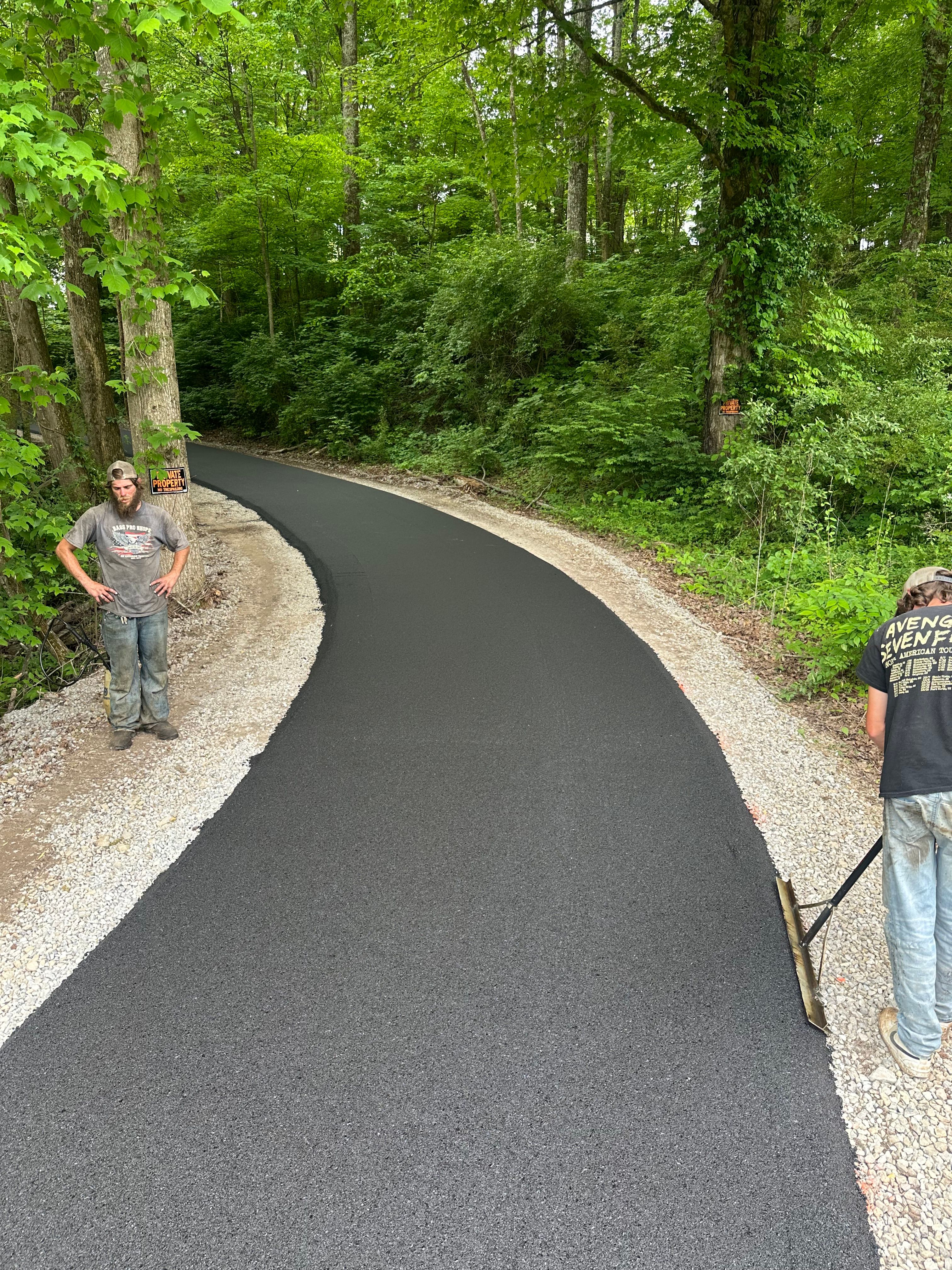  for Metzler Paving and Sealcoating LLC in Jacksboro, TN