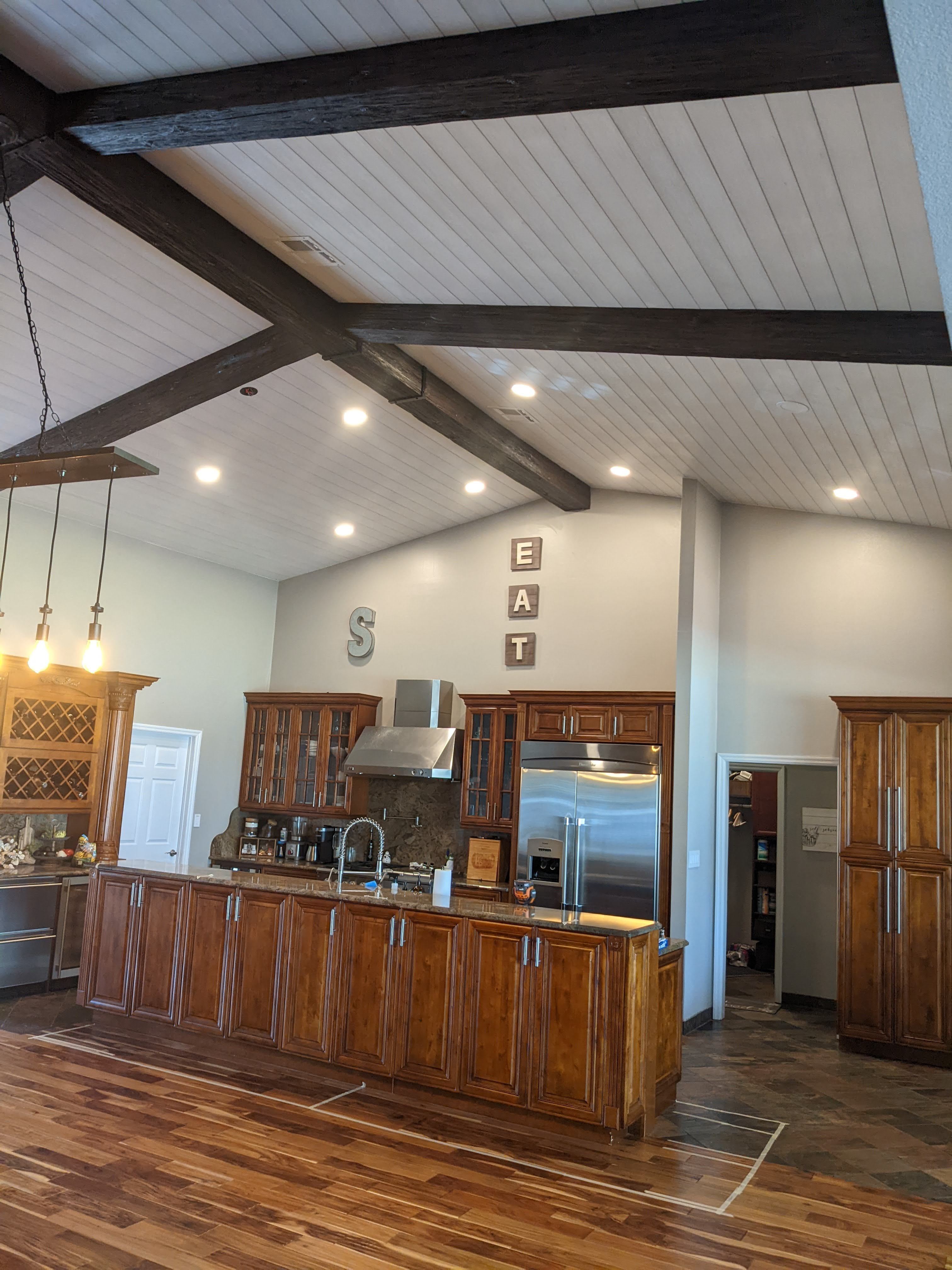  for MJ'S TRIM INC. in Orlando, FL