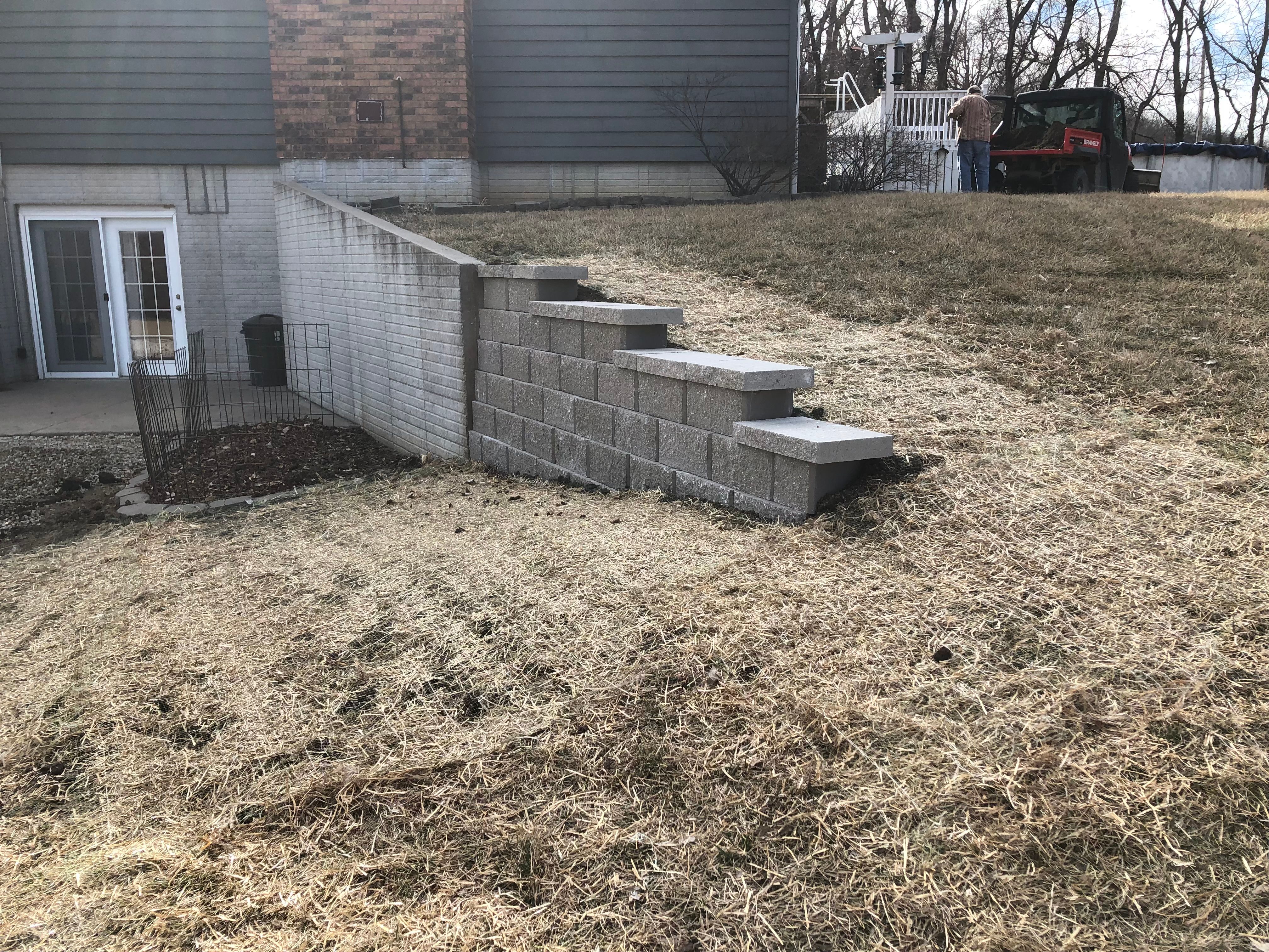  for Thomas' Lawn Care in Maryville, MO