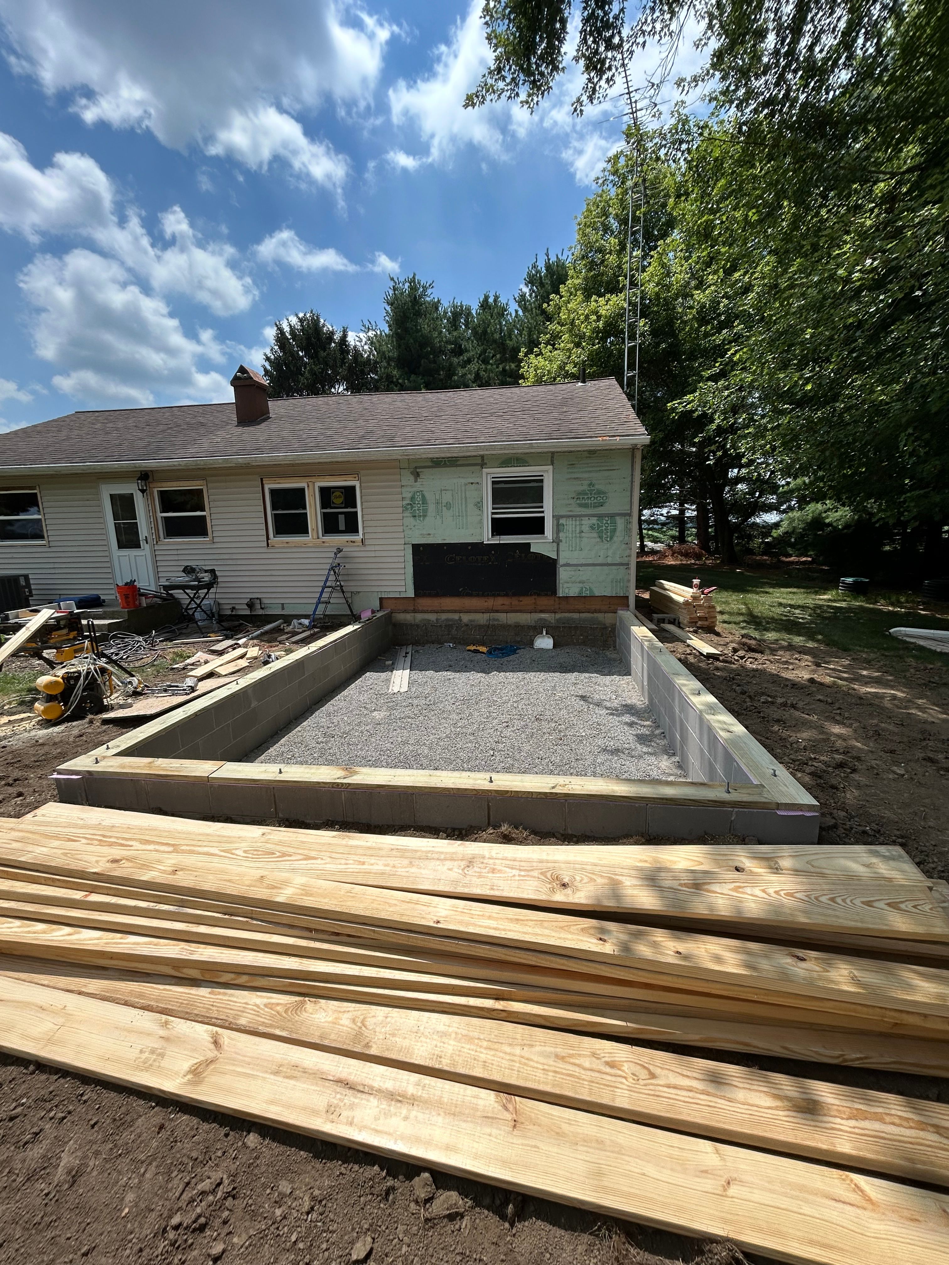  for Ed's Home Improvement in Bluffton, OH