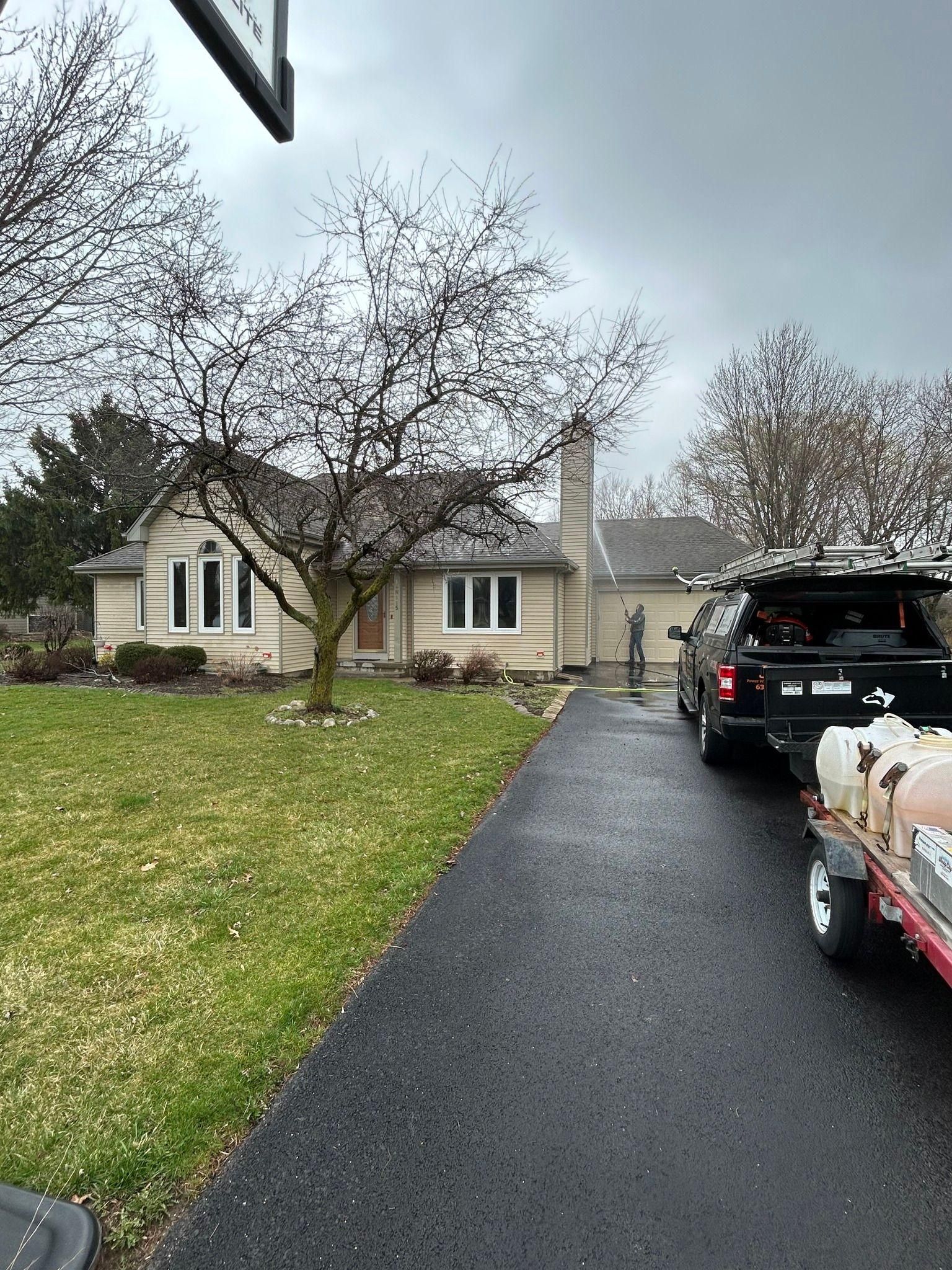 Home Softwash for J&J Power Washing and Gutter Cleaning in Sycamore, IL