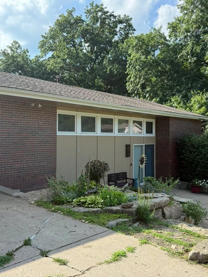  for SDM Construction LLC in Lawrence, KS