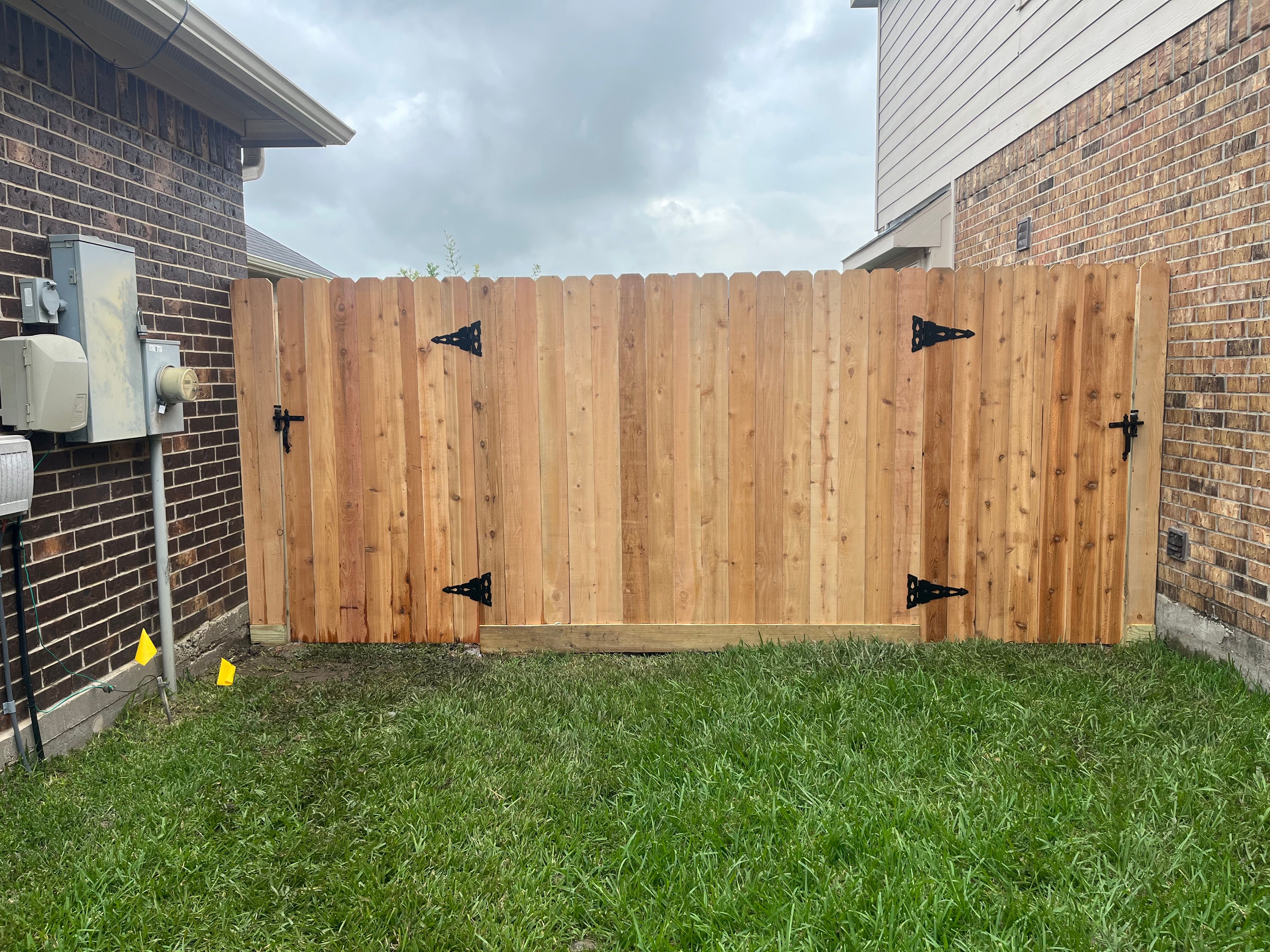  for Aly Fence in Angleton, TX
