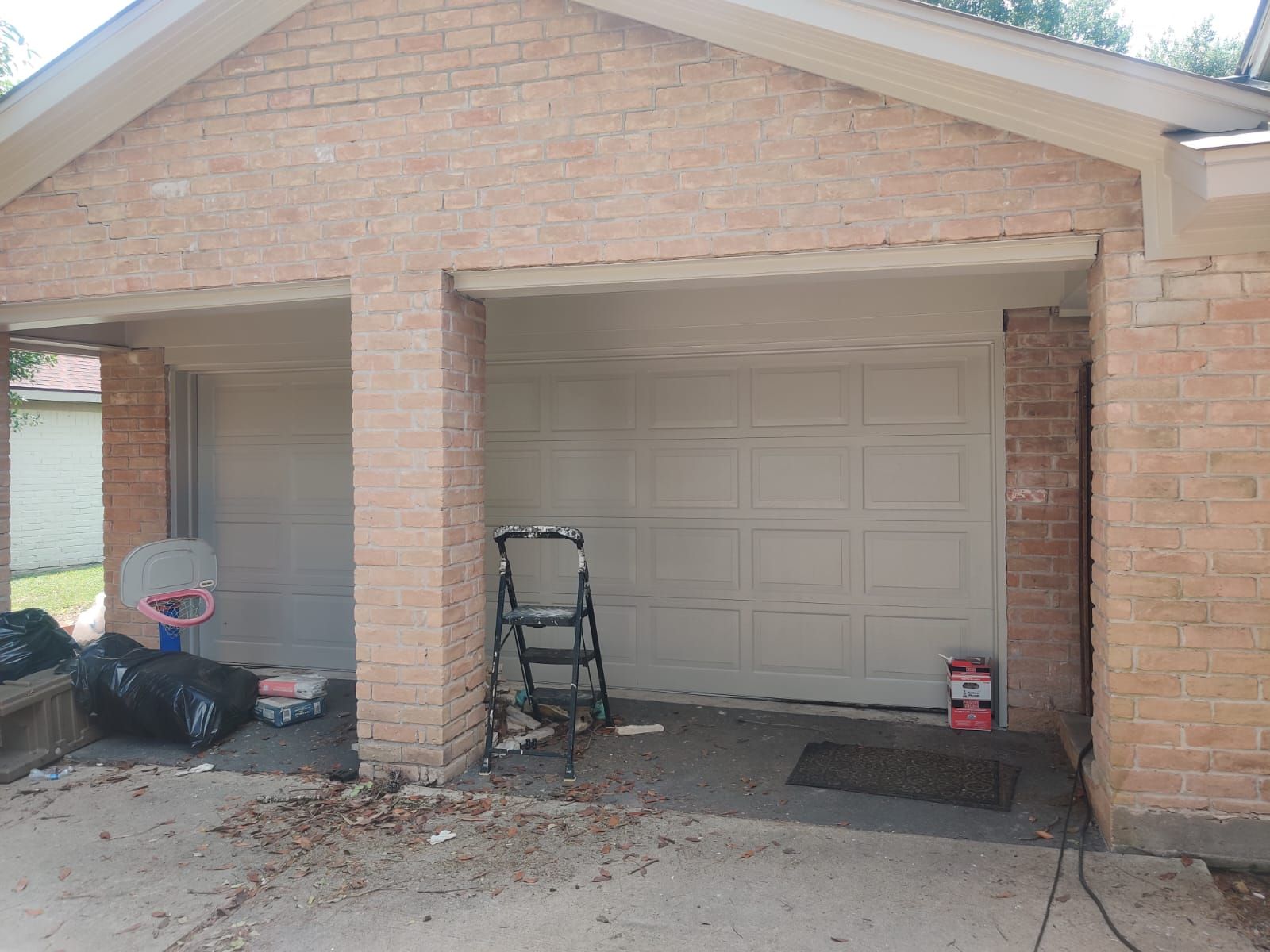  for SqFt Painting in Conroe, TX
