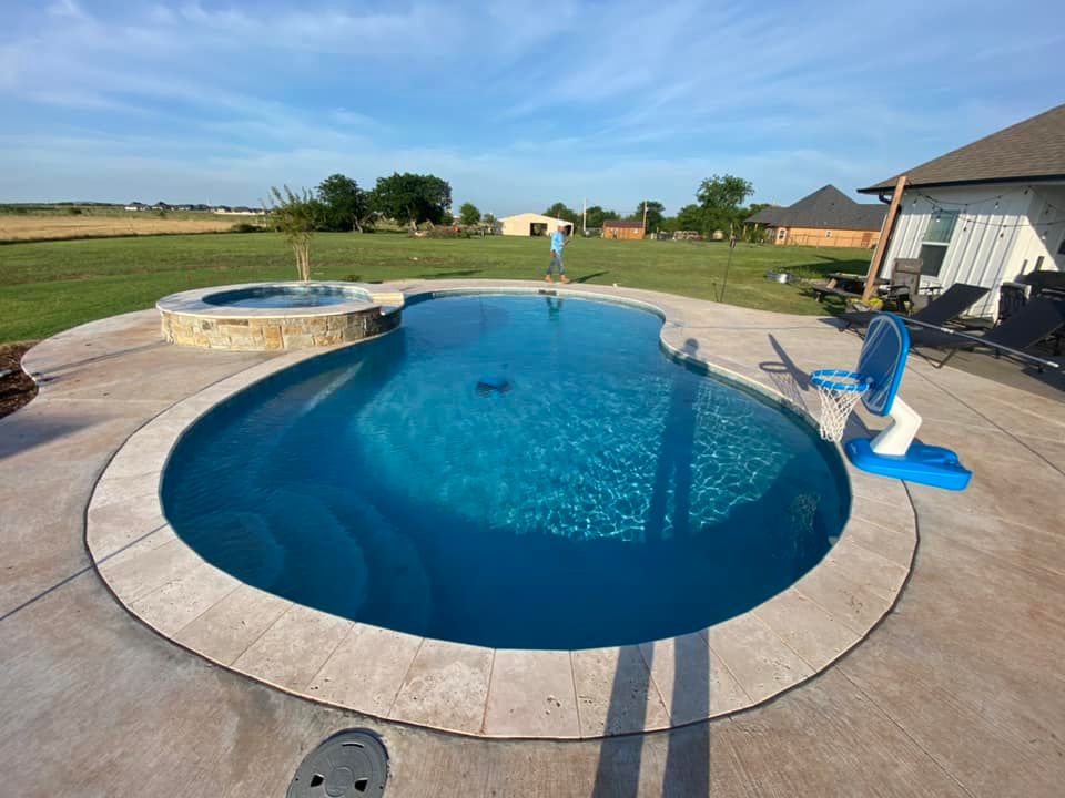  for G & R Pool Construction LLC in Oklahoma City, OK