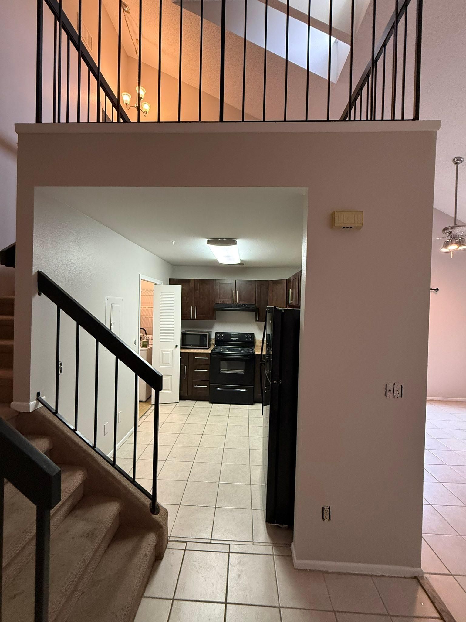  for Escorpio Painting in Tampa, FL