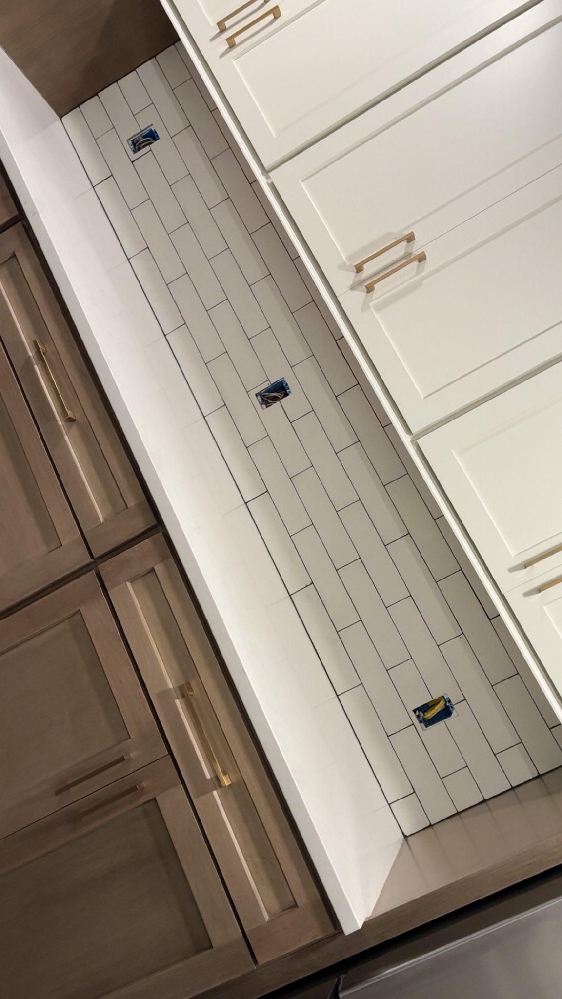  for The Tile Guy in Paris, TN
