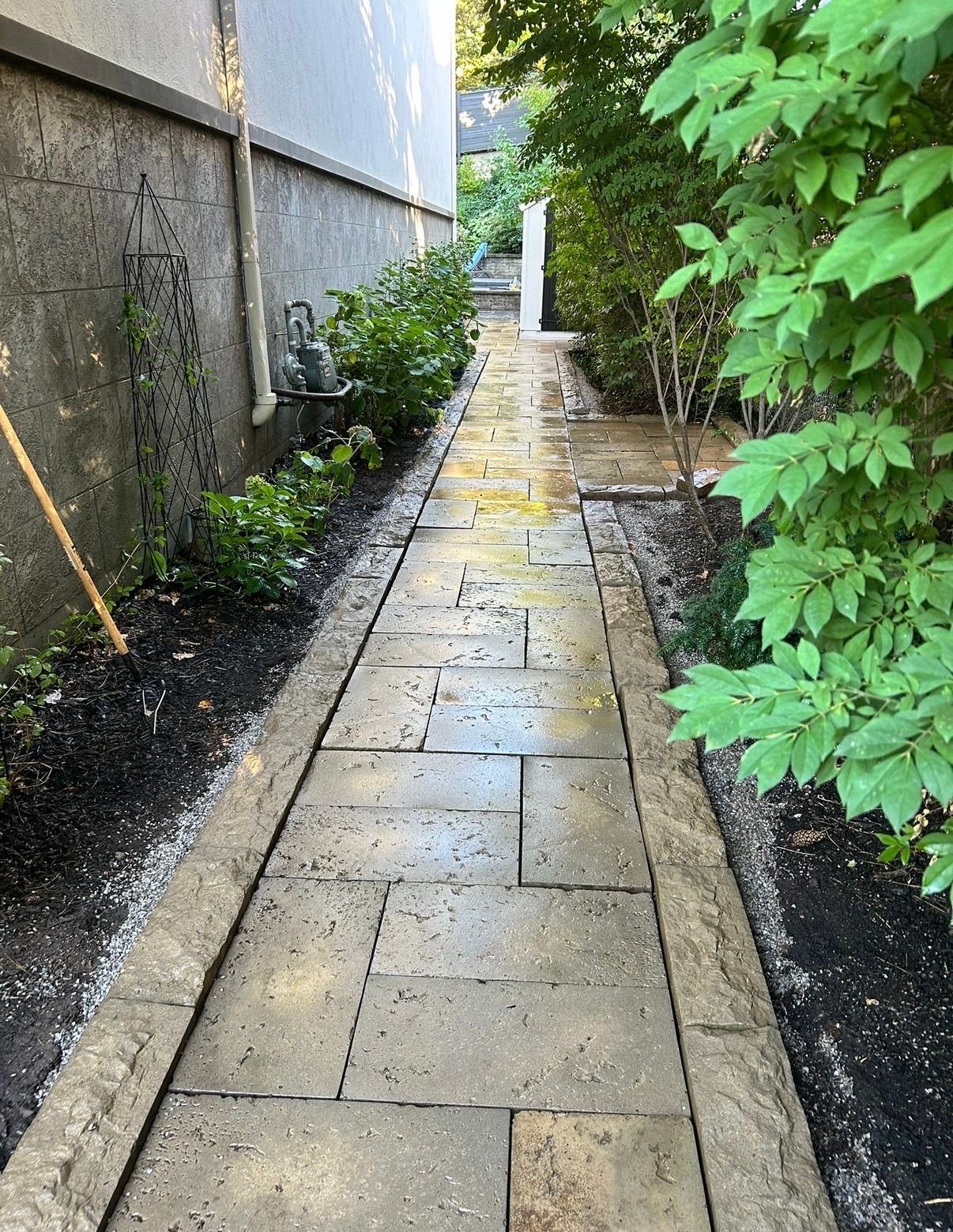  for Bravo Interlock Repairs in Burlington , ON